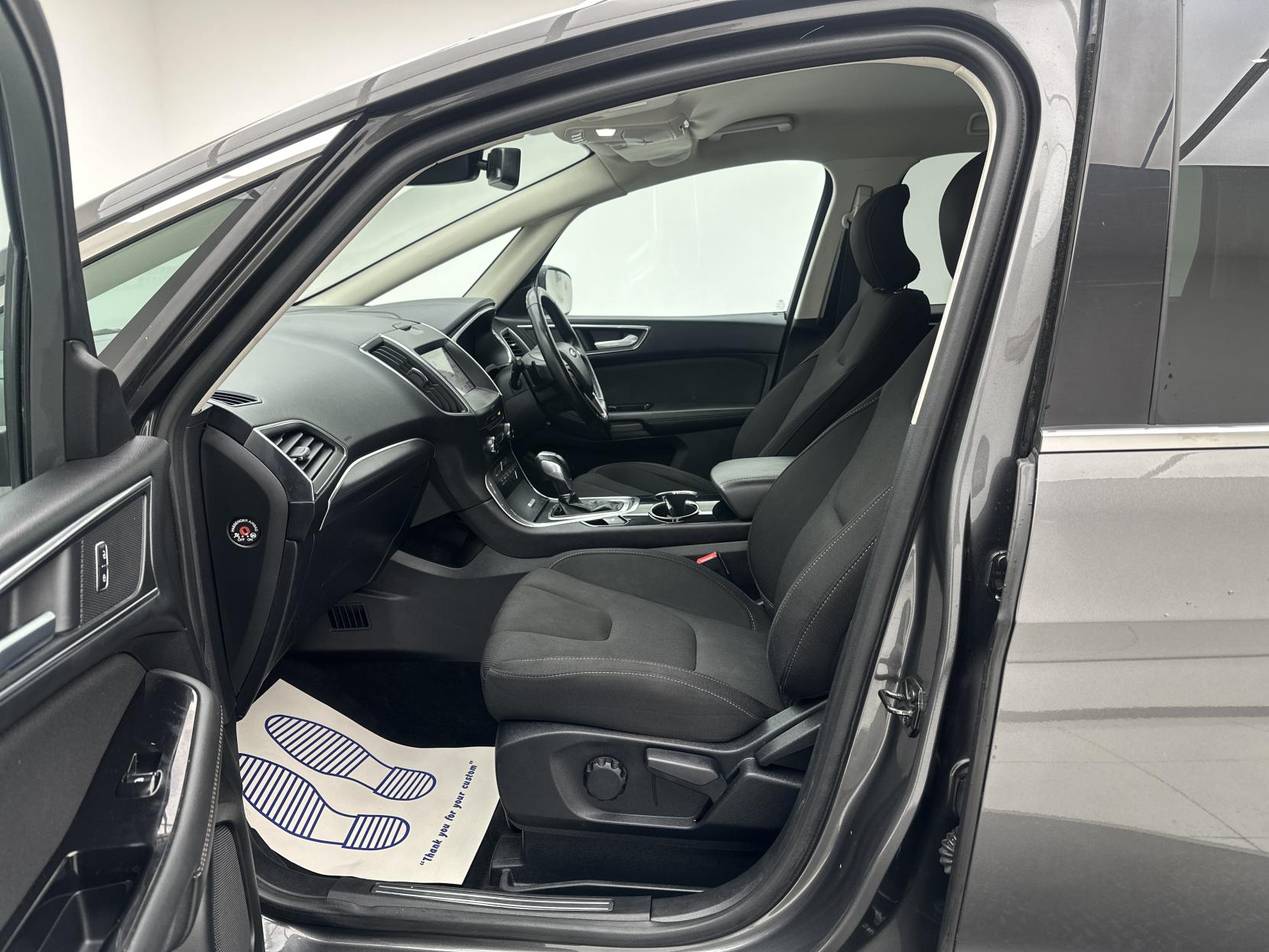 Ford S-Max 2.0 TDCi Titanium MPV 5dr Diesel Powershift Euro 6 (s/s) (150 ps)