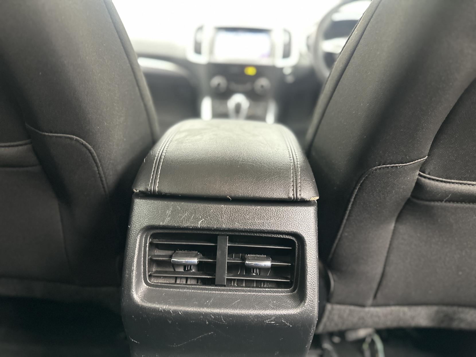 Ford S-Max 2.0 TDCi Titanium MPV 5dr Diesel Powershift Euro 6 (s/s) (150 ps)