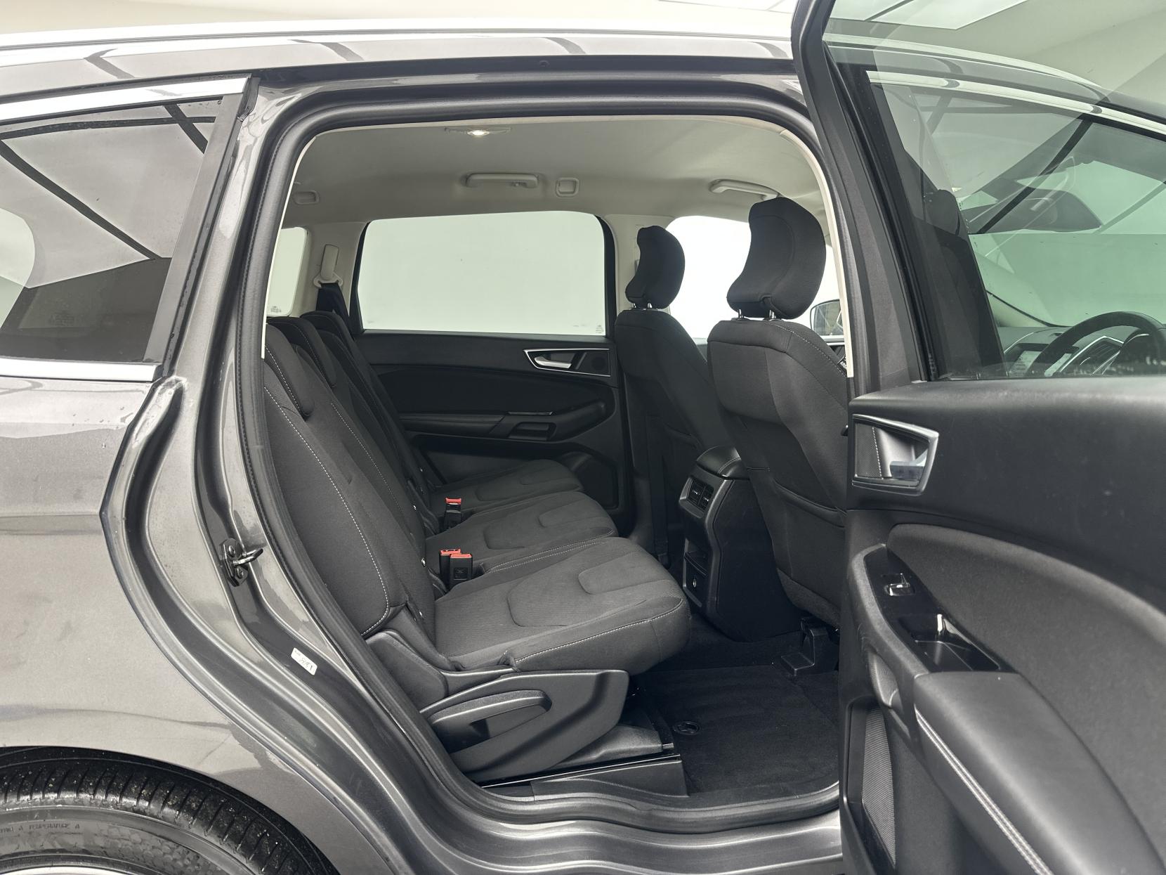 Ford S-Max 2.0 TDCi Titanium MPV 5dr Diesel Powershift Euro 6 (s/s) (150 ps)