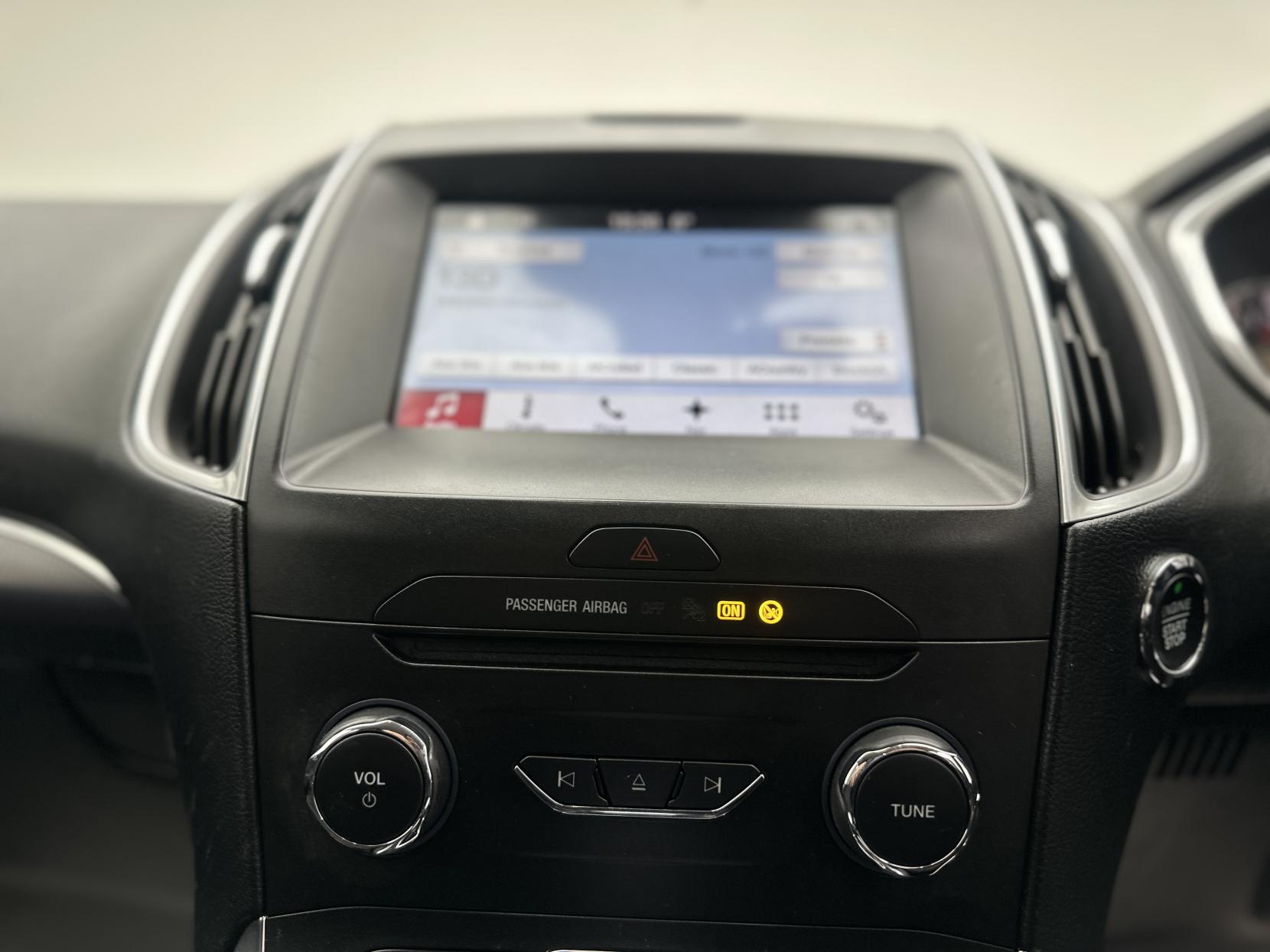 Ford S-Max 2.0 TDCi Titanium MPV 5dr Diesel Powershift Euro 6 (s/s) (150 ps)