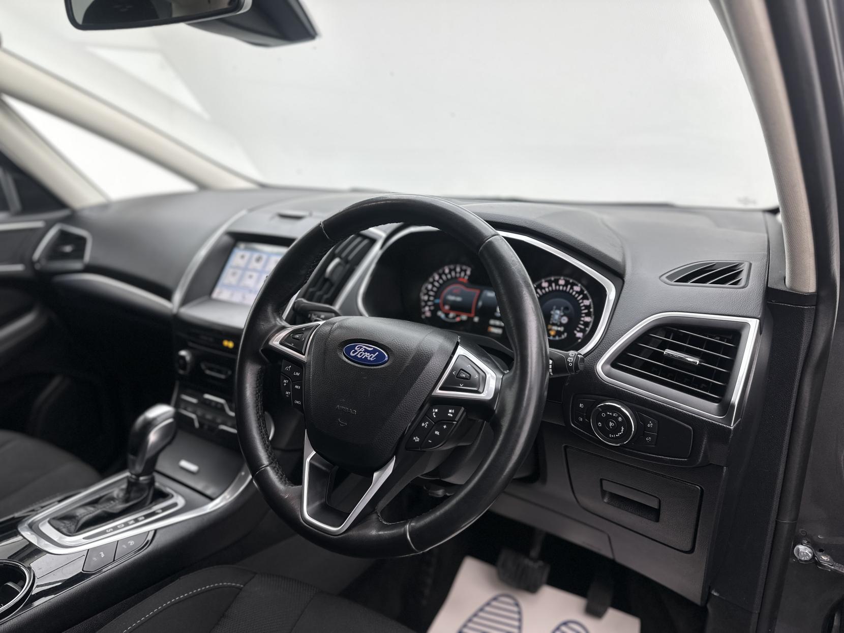 Ford S-Max 2.0 TDCi Titanium MPV 5dr Diesel Powershift Euro 6 (s/s) (150 ps)