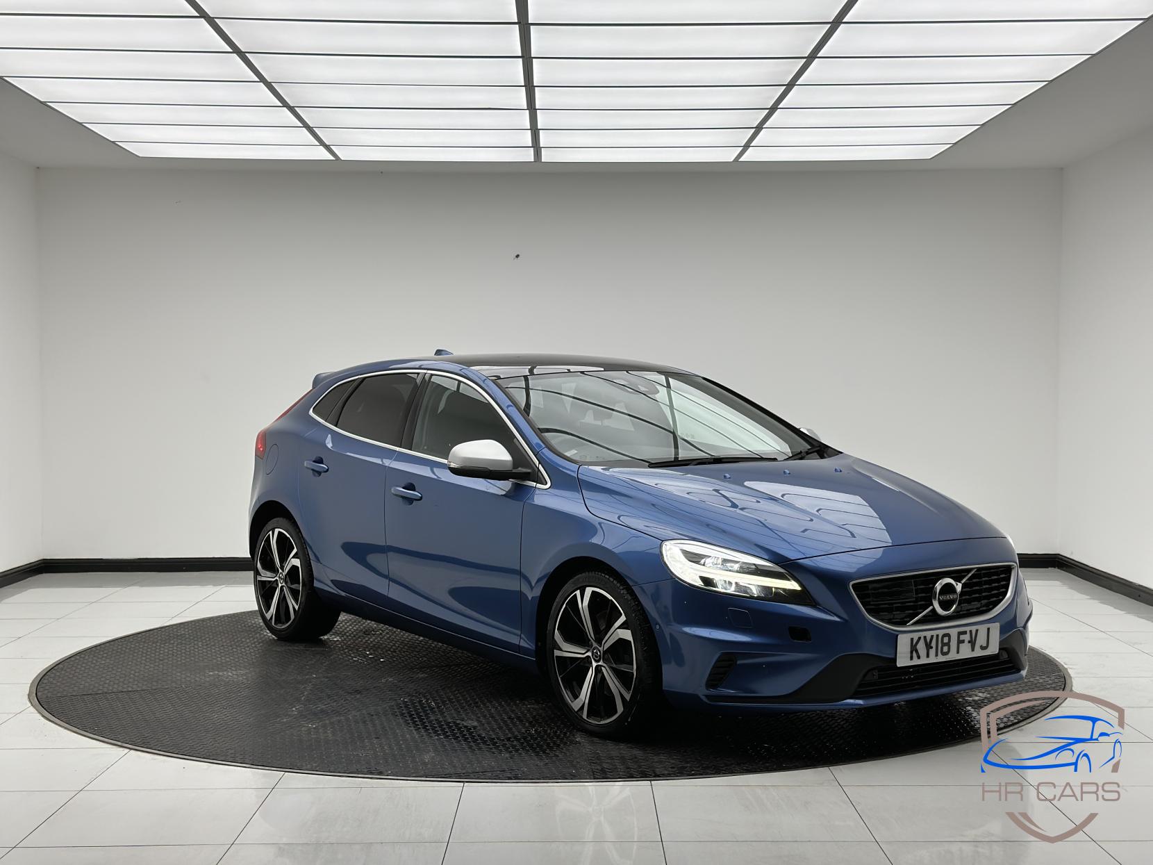 Volvo V40 2.0 D4 R-Design Pro Hatchback 5dr Diesel Auto Euro 6 (s/s) (190 ps)