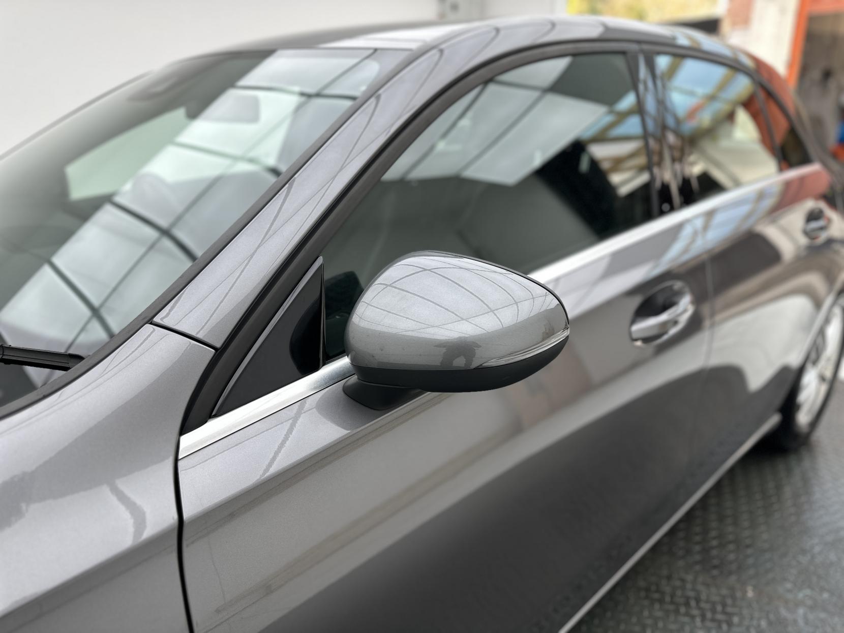 Mercedes-Benz A Class 1.3 A180 SE (Executive) Hatchback 5dr Petrol Manual Euro 6 (s/s) (136 ps)