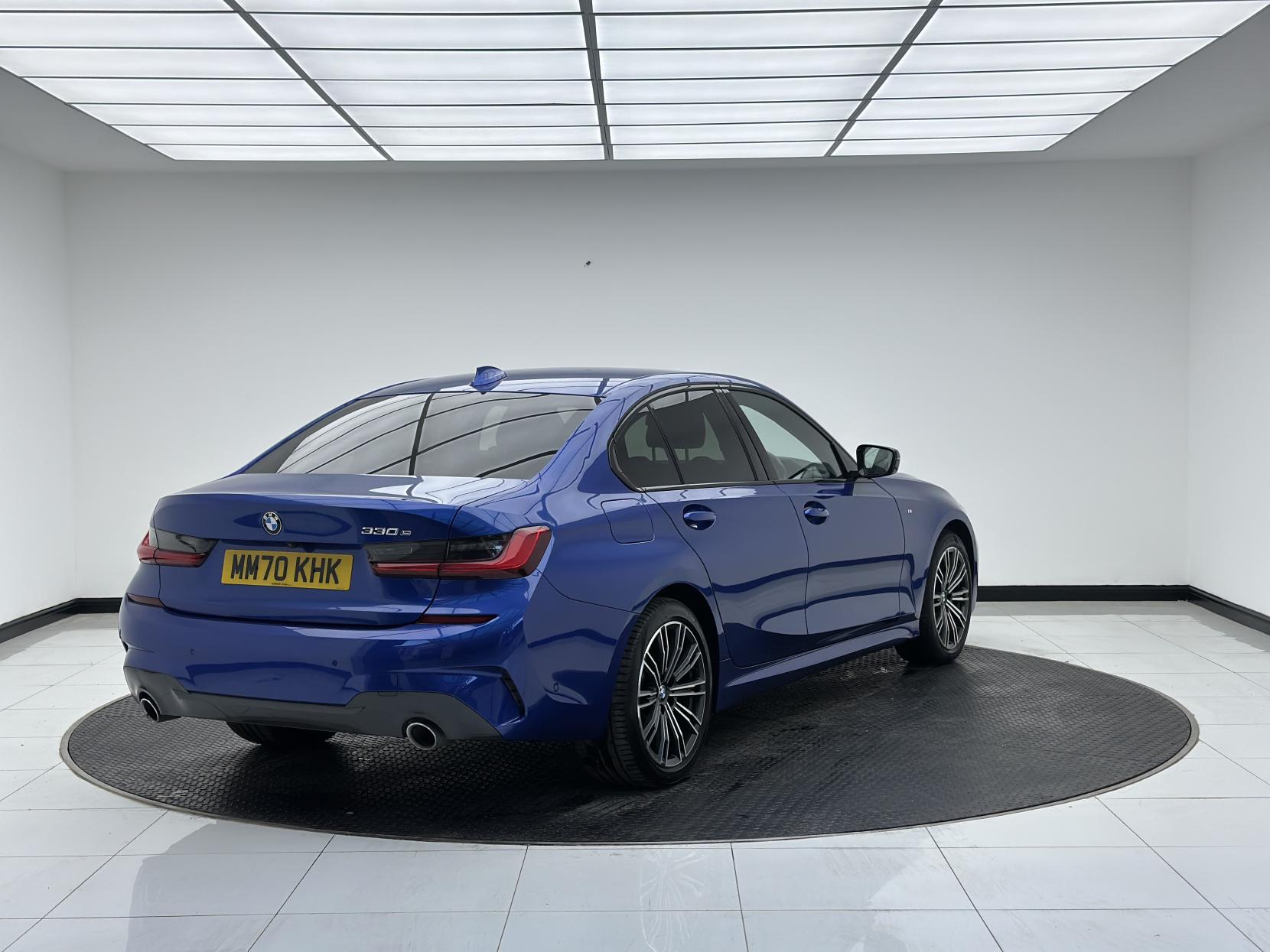BMW 3 Series 2.0 330e 12kWh M Sport Saloon 4dr Petrol Plug-in Hybrid Auto Euro 6 (s/s) (292 ps)