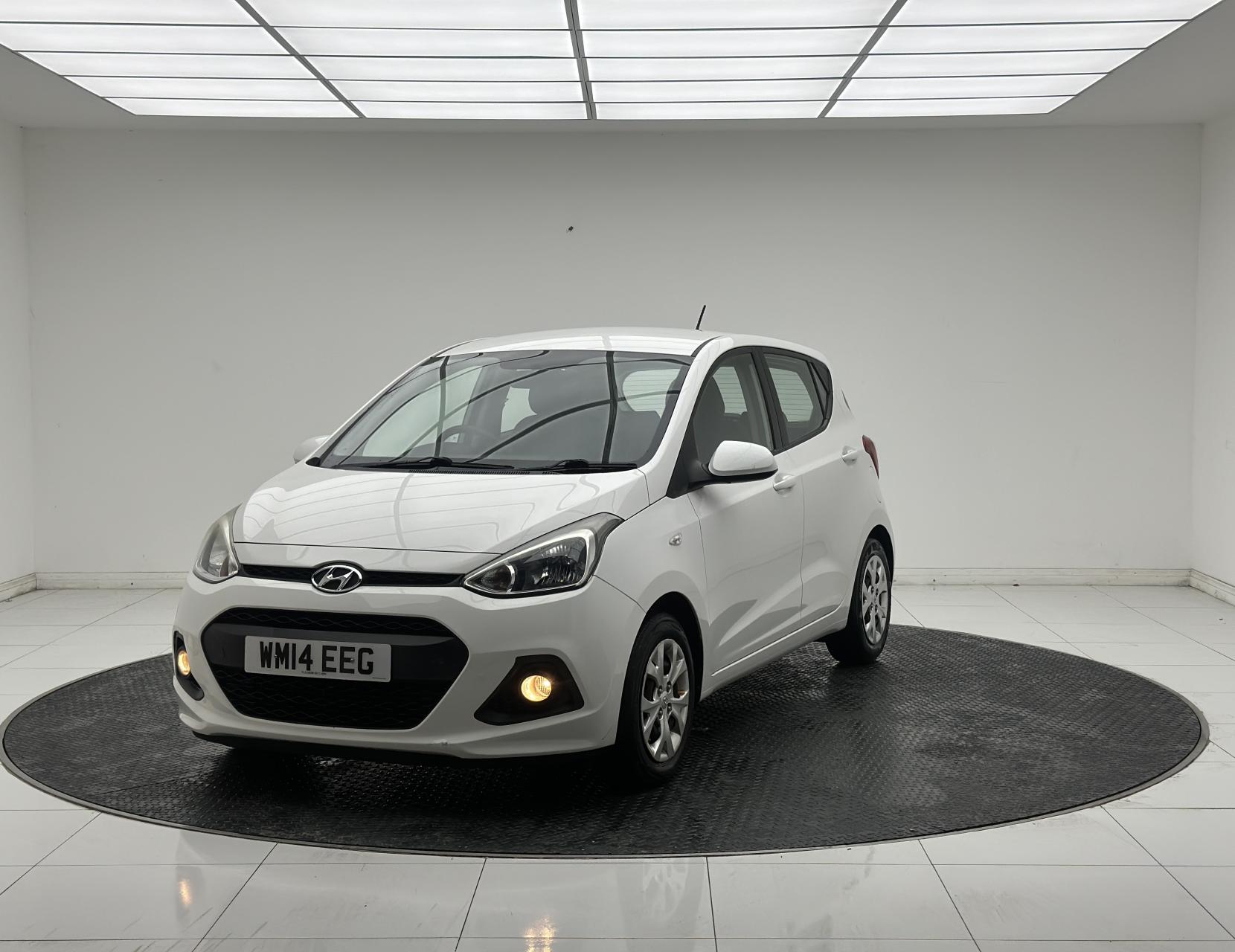 Hyundai i10 1.2 SE Hatchback 5dr Petrol Auto Euro 5 (87 ps)