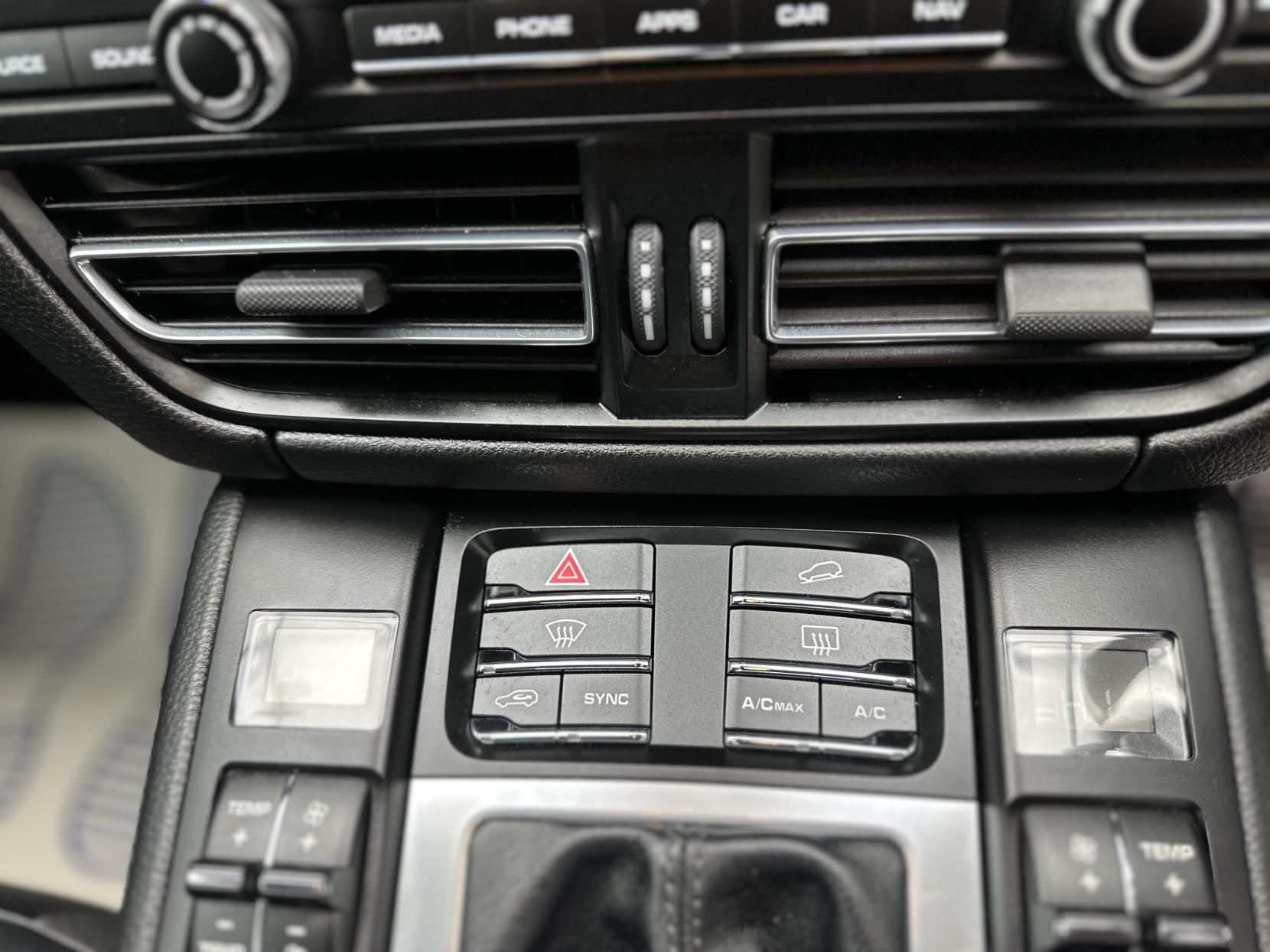 Porsche Macan 2.9T V6 GTS SUV 5dr Petrol PDK 4WD Euro 6 (s/s) (380 ps)