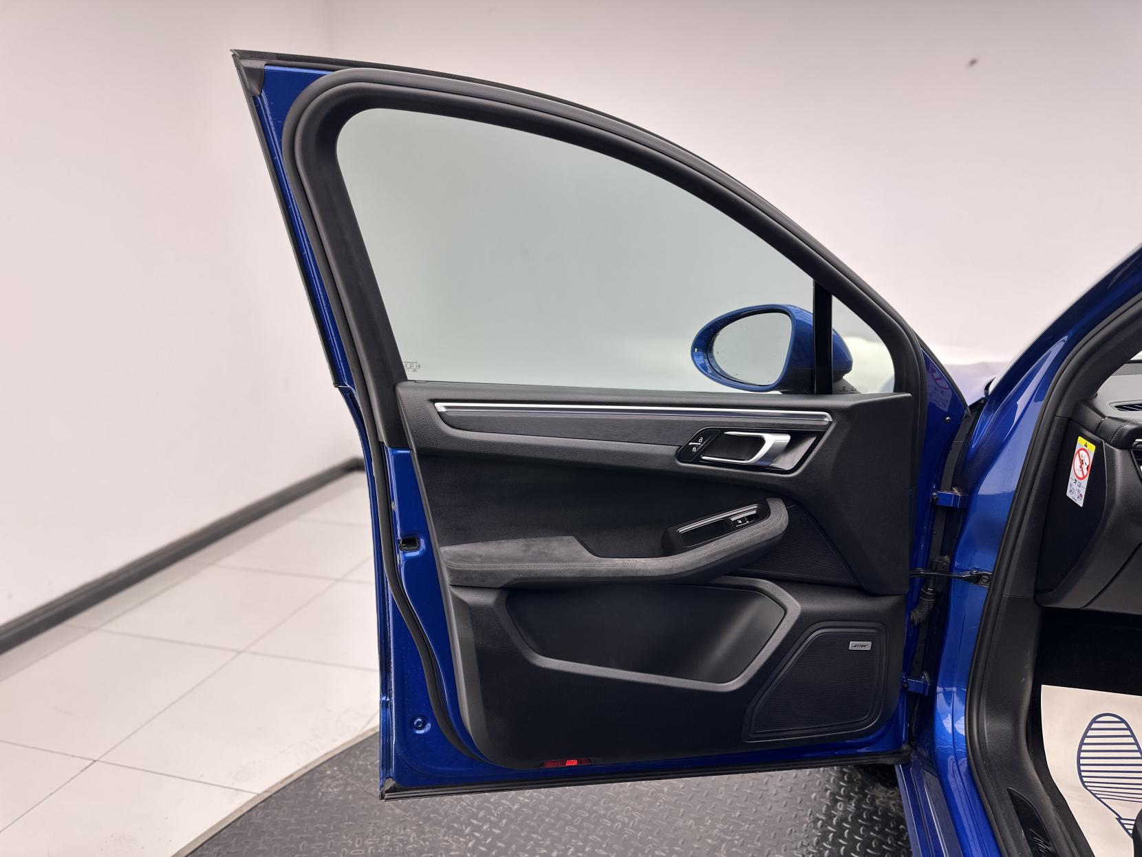 Porsche Macan 2.9T V6 GTS SUV 5dr Petrol PDK 4WD Euro 6 (s/s) (380 ps)