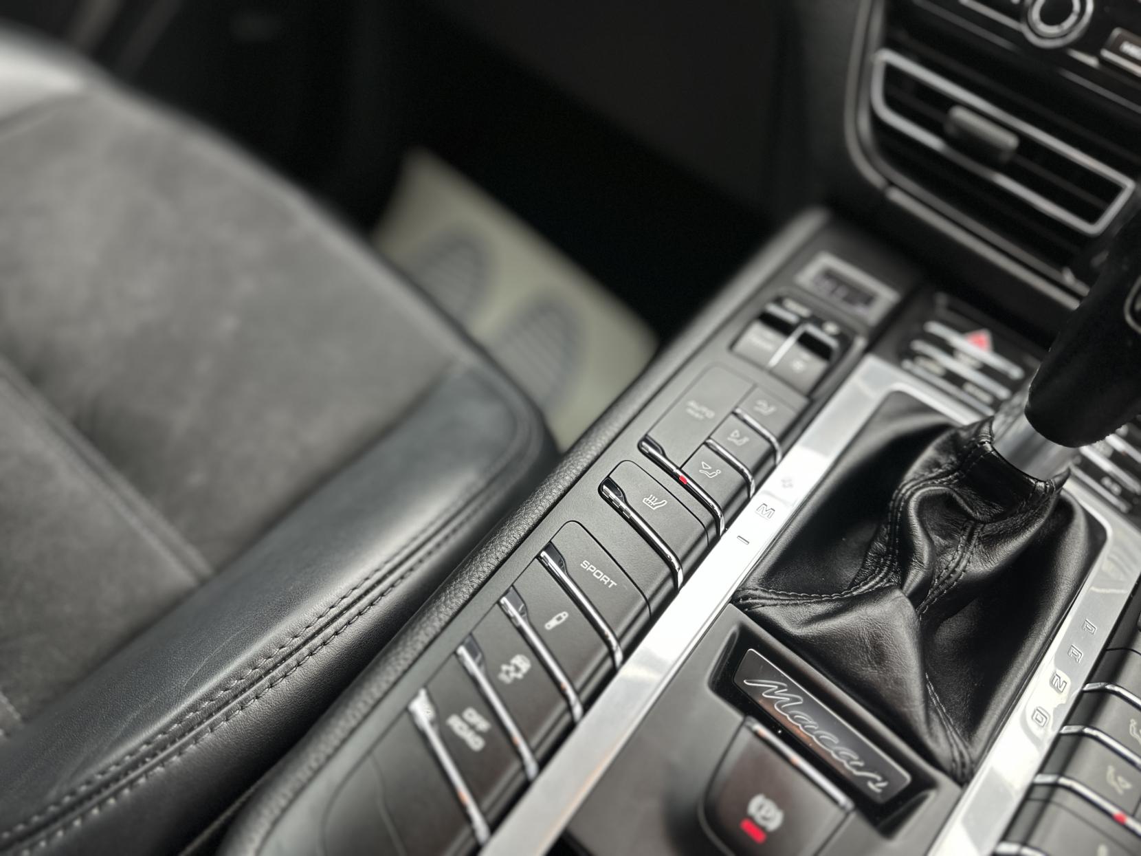 Porsche Macan 2.9T V6 GTS SUV 5dr Petrol PDK 4WD Euro 6 (s/s) (380 ps)