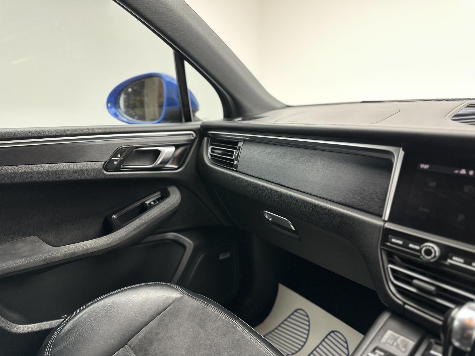 Porsche Macan 2.9T V6 GTS SUV 5dr Petrol PDK 4WD Euro 6 (s/s) (380 ps)