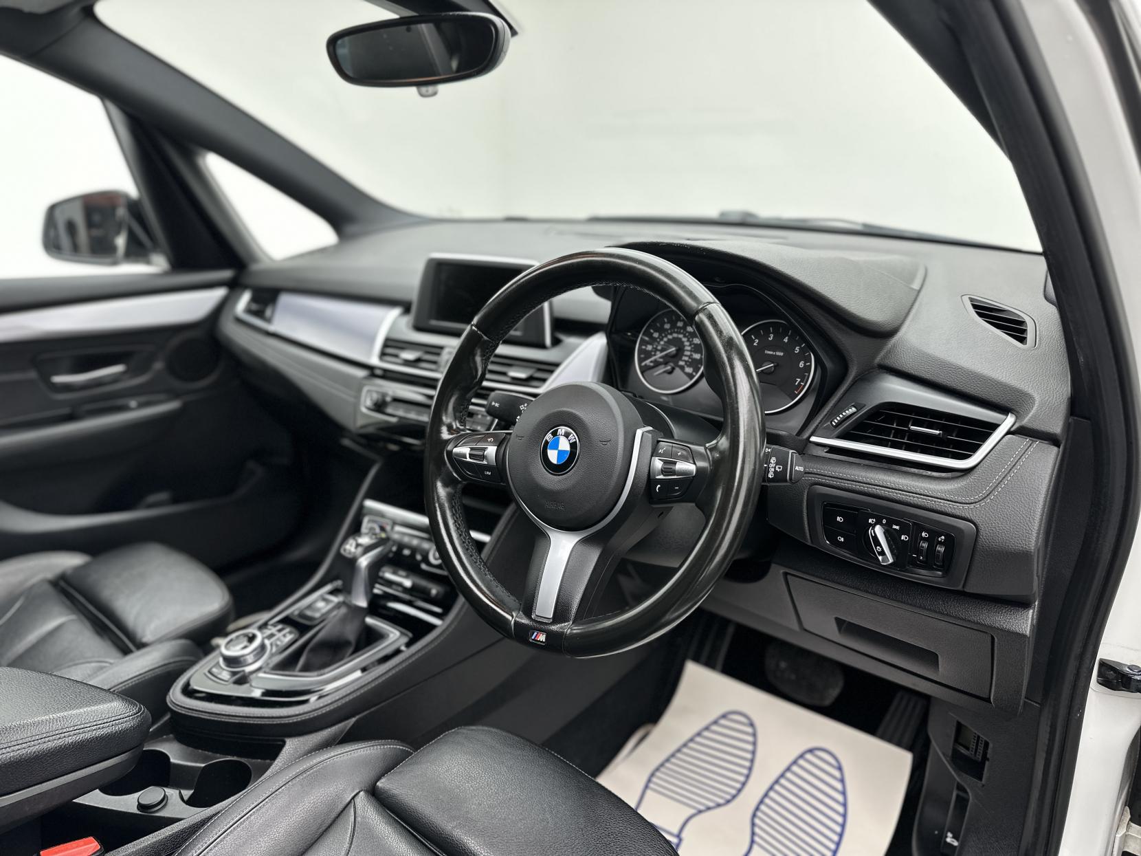 BMW 2 Series Active Tourer 1.5 225xe 7.6kWh M Sport MPV 5dr Petrol Plug-in Hybrid Auto 4WD Euro 6 (s/s) (224 ps)