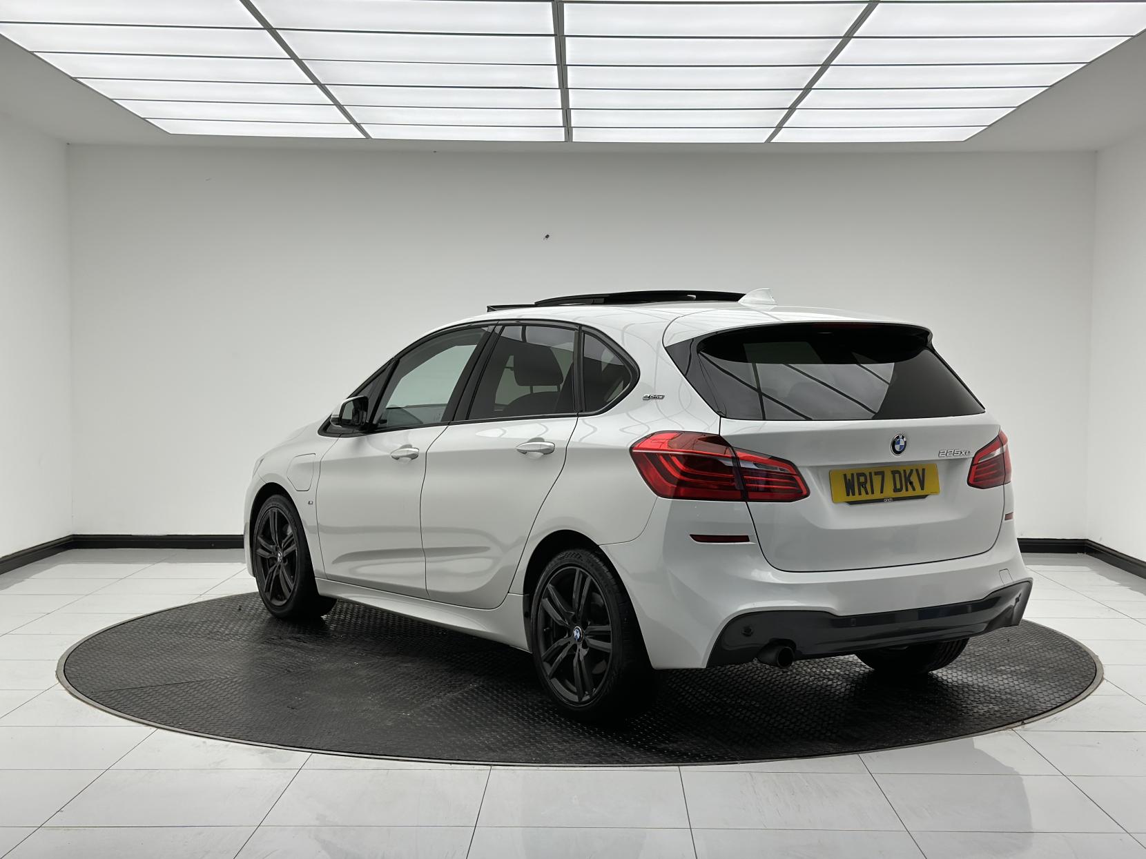 BMW 2 Series Active Tourer 1.5 225xe 7.6kWh M Sport MPV 5dr Petrol Plug-in Hybrid Auto 4WD Euro 6 (s/s) (224 ps)