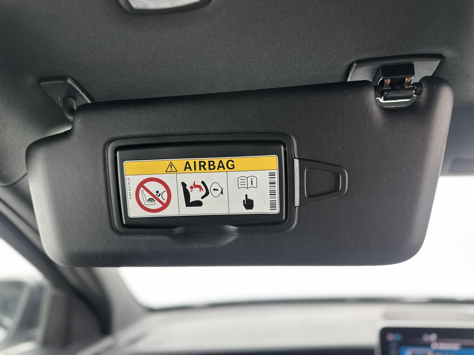 Mercedes-Benz C Class 2.0 C220d AMG Line (Premium) Saloon 4dr Diesel G-Tronic+ Euro 6 (s/s) (194 ps)