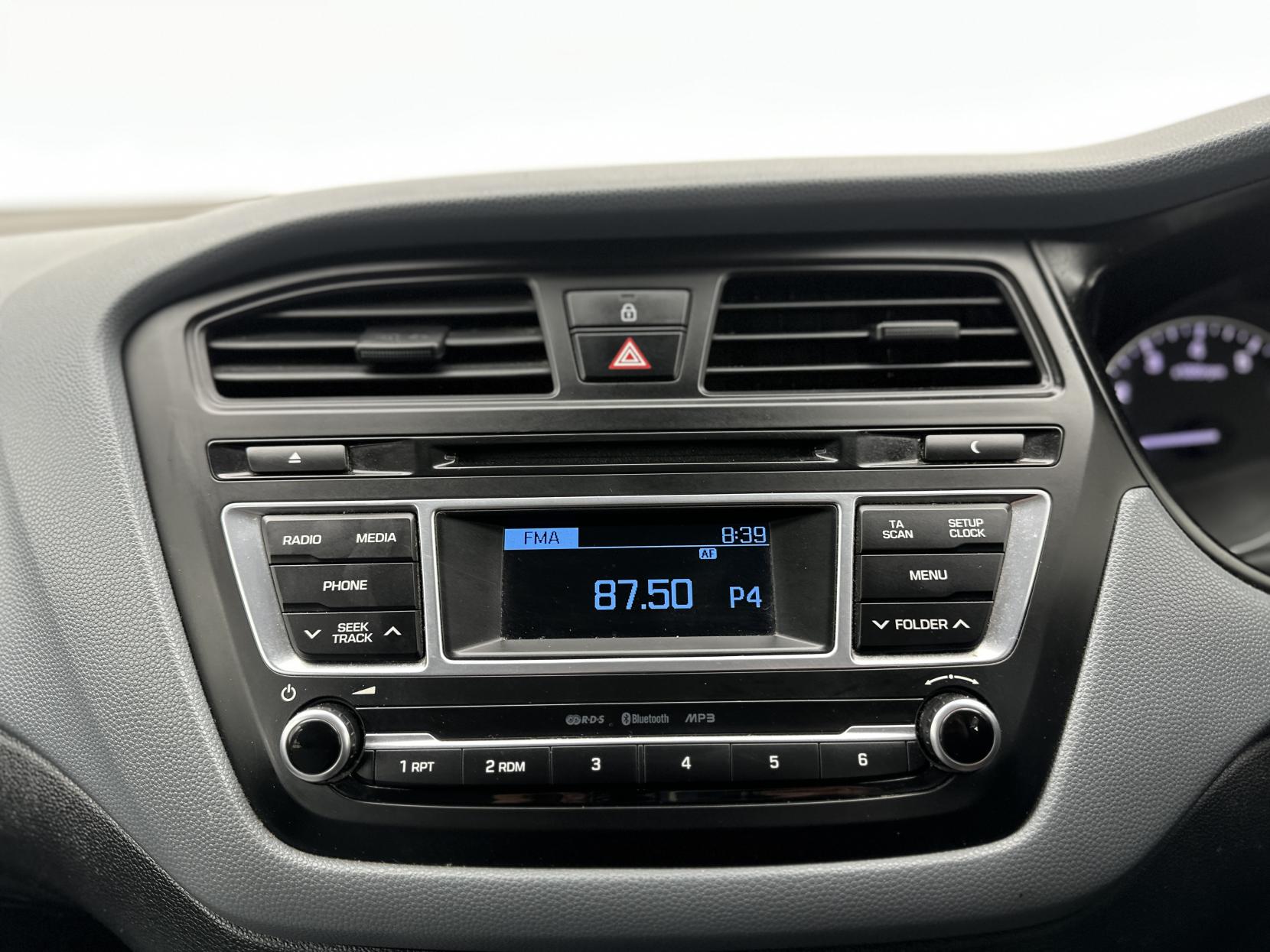 Hyundai i20 1.2 Blue Drive SE Hatchback 5dr Petrol Manual Euro 6 (s/s) (84 ps)