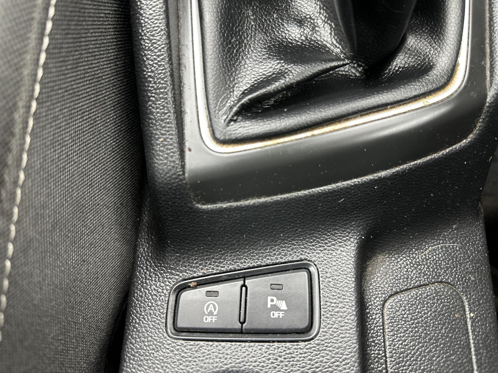 Hyundai i20 1.2 Blue Drive SE Hatchback 5dr Petrol Manual Euro 6 (s/s) (84 ps)