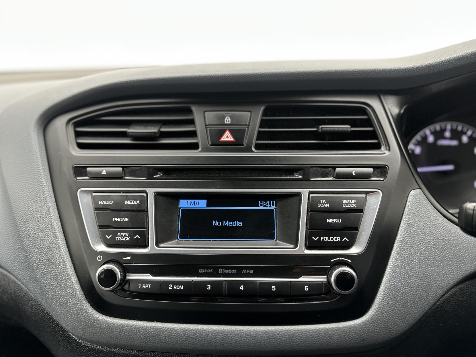 Hyundai i20 1.2 Blue Drive SE Hatchback 5dr Petrol Manual Euro 6 (s/s) (84 ps)