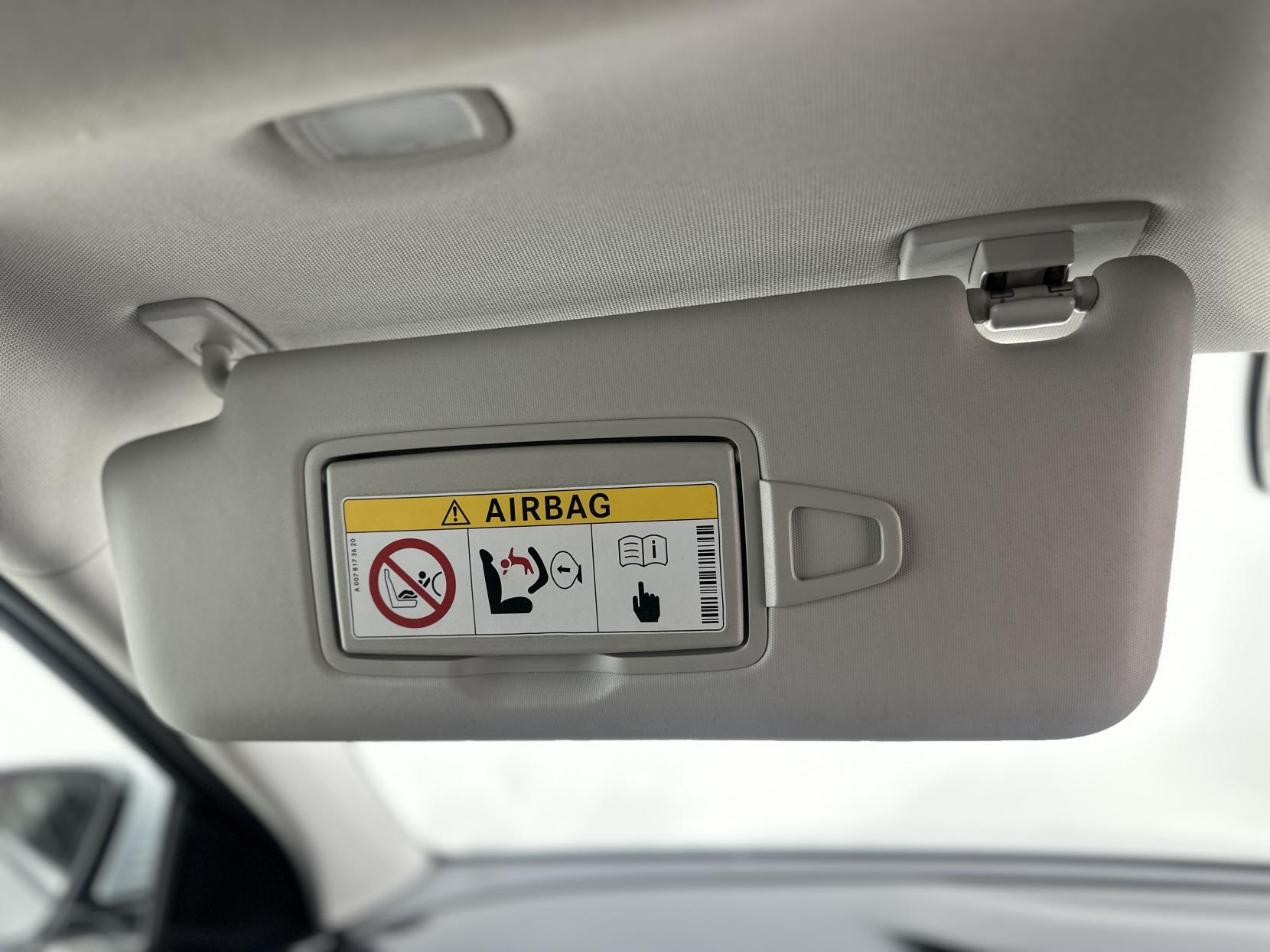 Mercedes-Benz E Class 2.0 E200d SE Saloon 4dr Diesel G-Tronic+ Euro 6 (s/s) (150 ps)