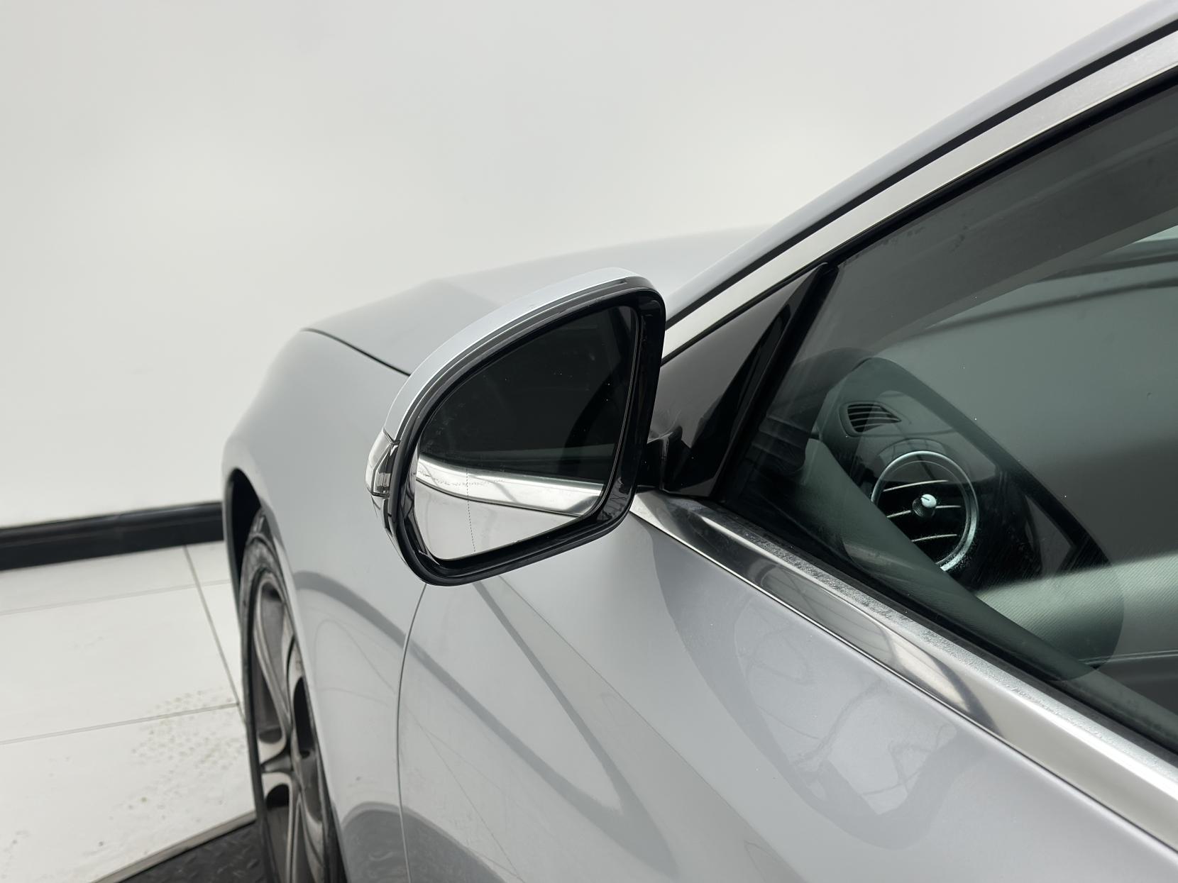 Mercedes-Benz E Class 2.0 E200d SE Saloon 4dr Diesel G-Tronic+ Euro 6 (s/s) (150 ps)