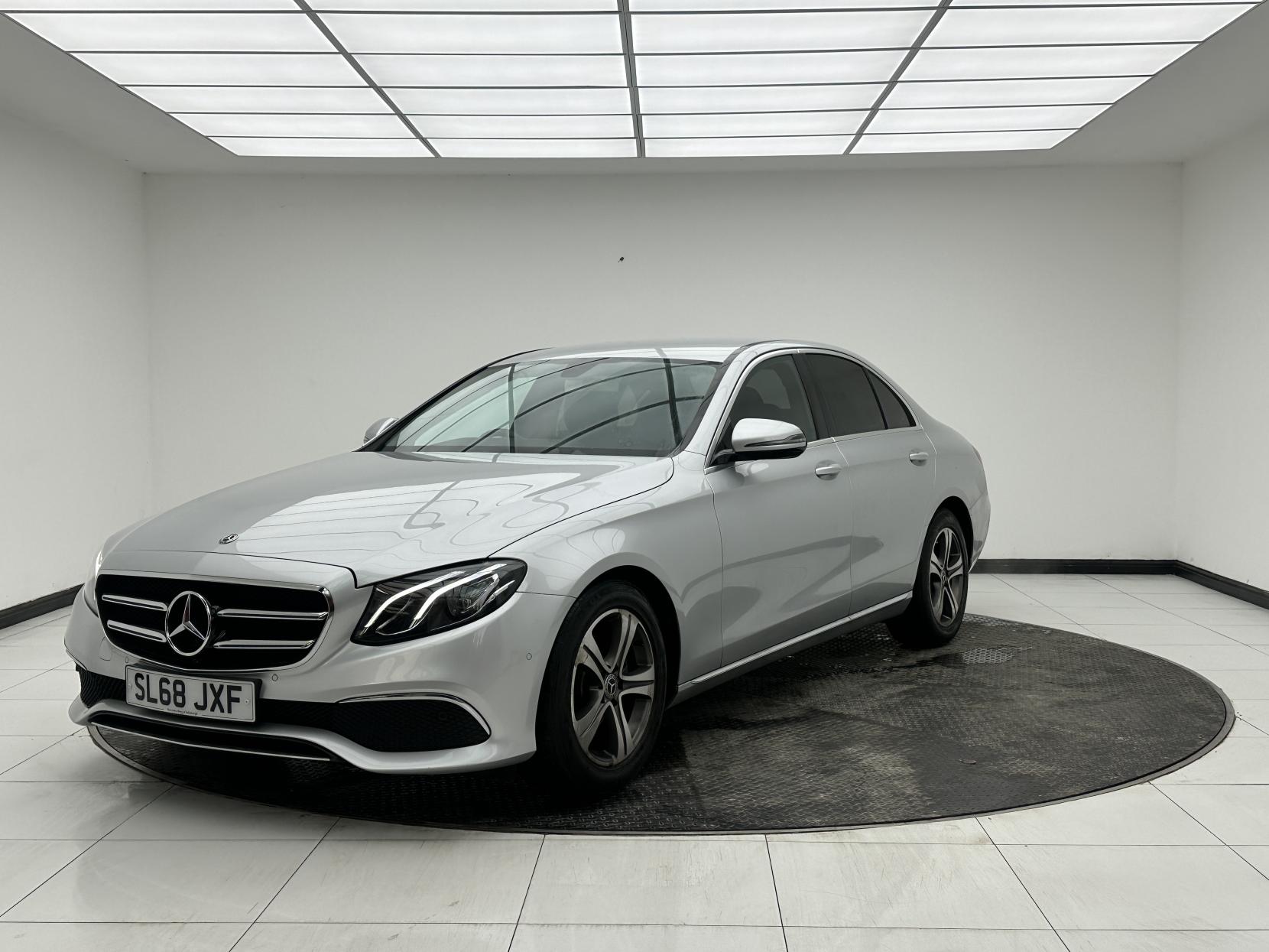 Mercedes-Benz E Class 2.0 E200d SE Saloon 4dr Diesel G-Tronic+ Euro 6 (s/s) (150 ps)