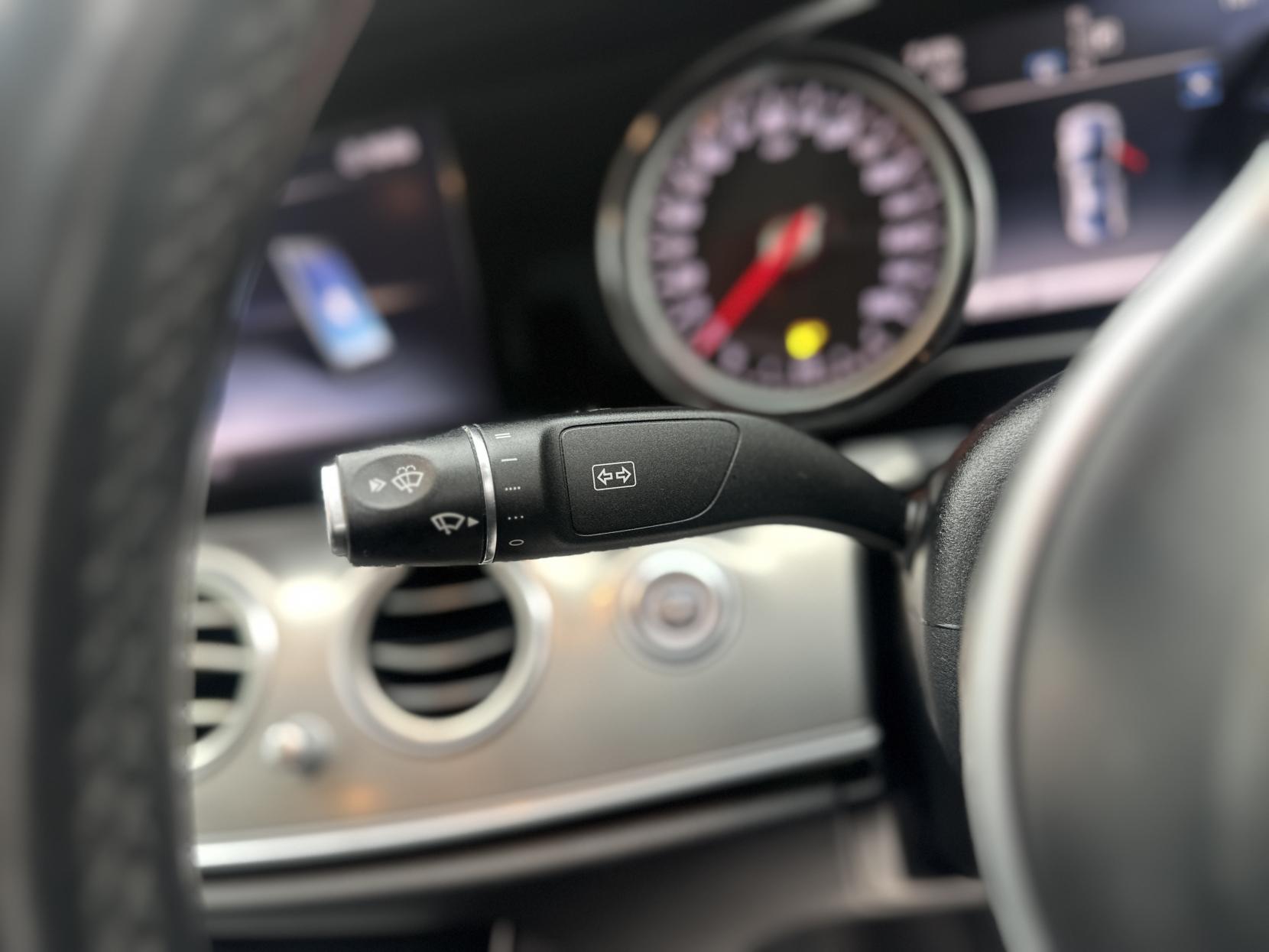 Mercedes-Benz E Class 2.0 E200d SE Saloon 4dr Diesel G-Tronic+ Euro 6 (s/s) (150 ps)