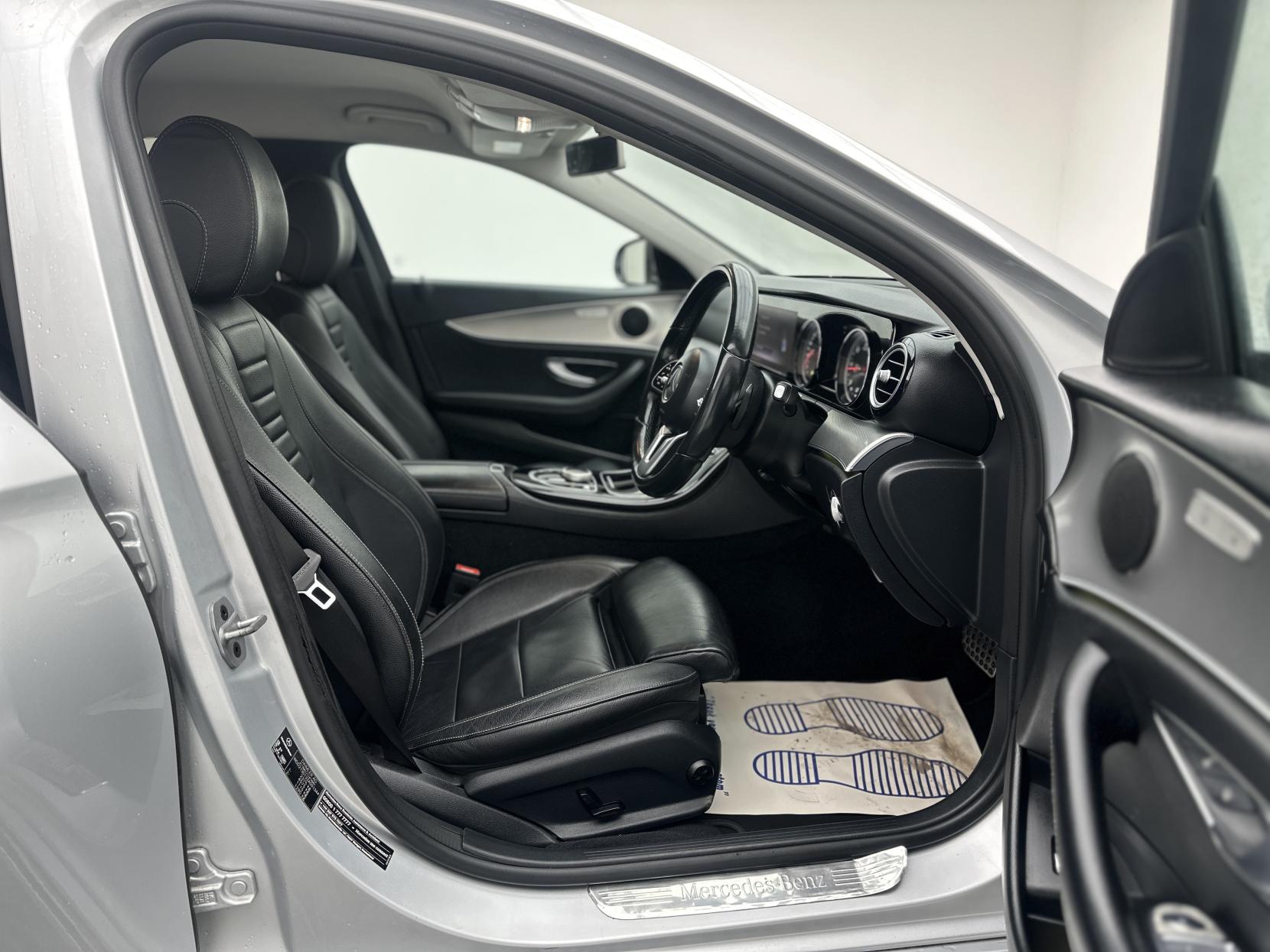 Mercedes-Benz E Class 2.0 E200d SE Saloon 4dr Diesel G-Tronic+ Euro 6 (s/s) (150 ps)