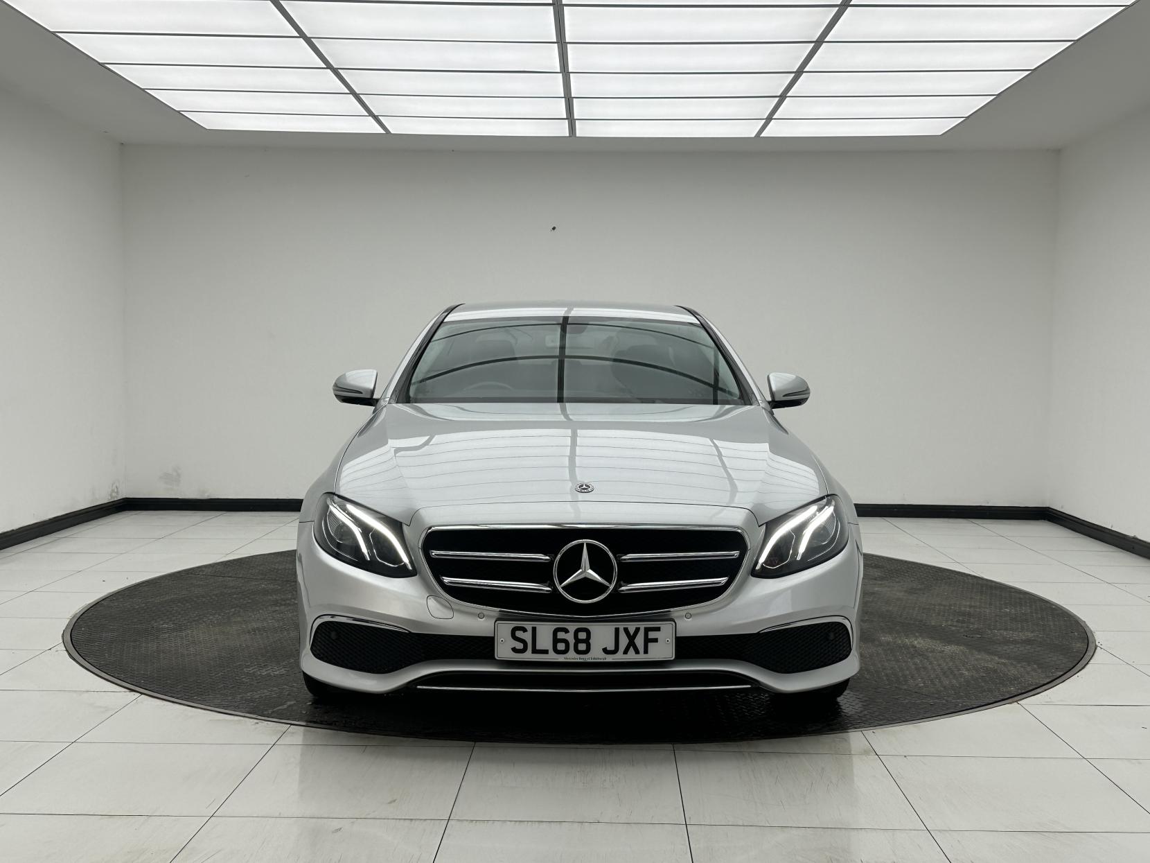 Mercedes-Benz E Class 2.0 E200d SE Saloon 4dr Diesel G-Tronic+ Euro 6 (s/s) (150 ps)