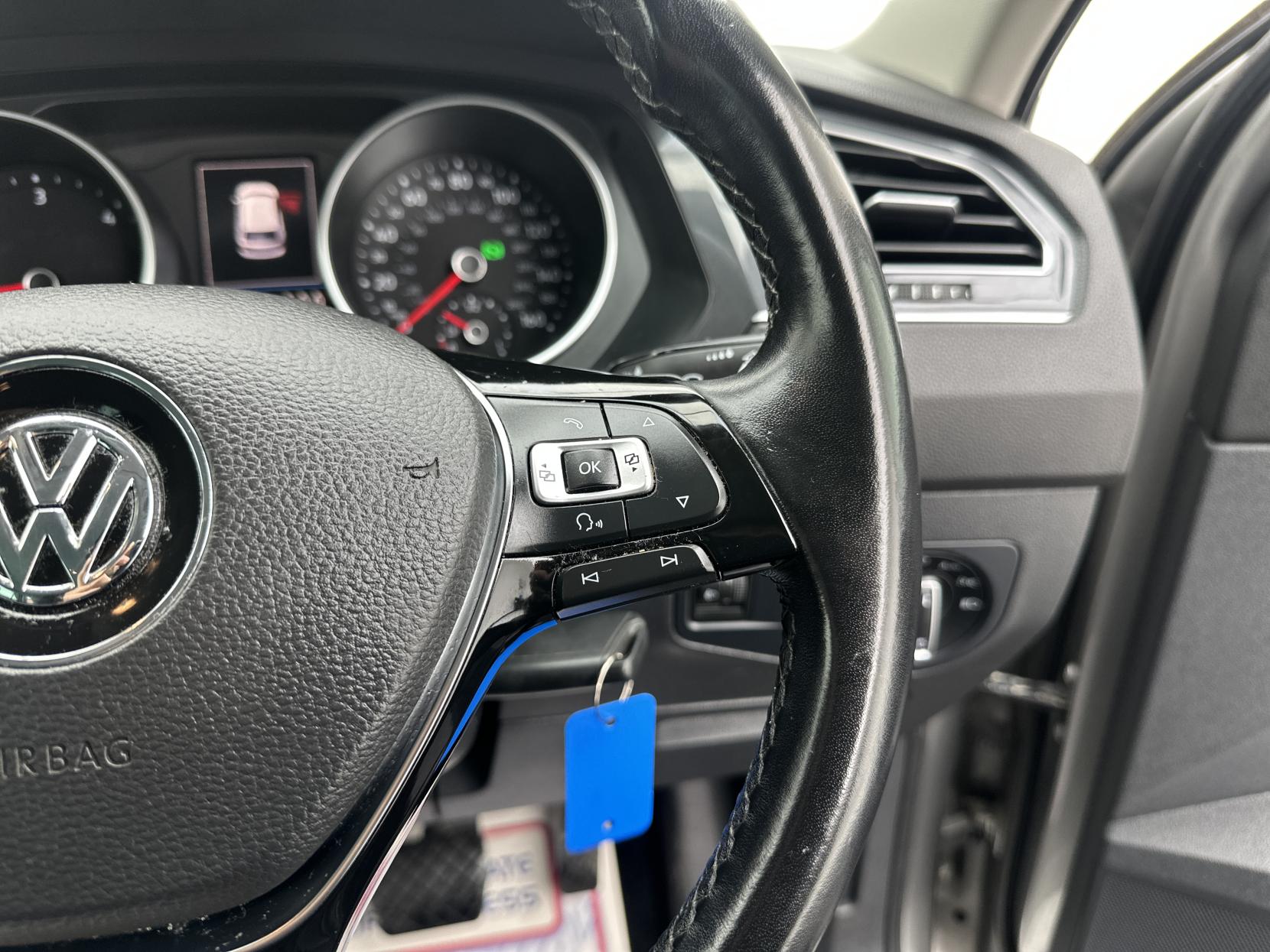 Volkswagen Tiguan 2.0 TDI BlueMotion Tech SE Navigation SUV 5dr Diesel DSG 4Motion Euro 6 (s/s) (150 ps)