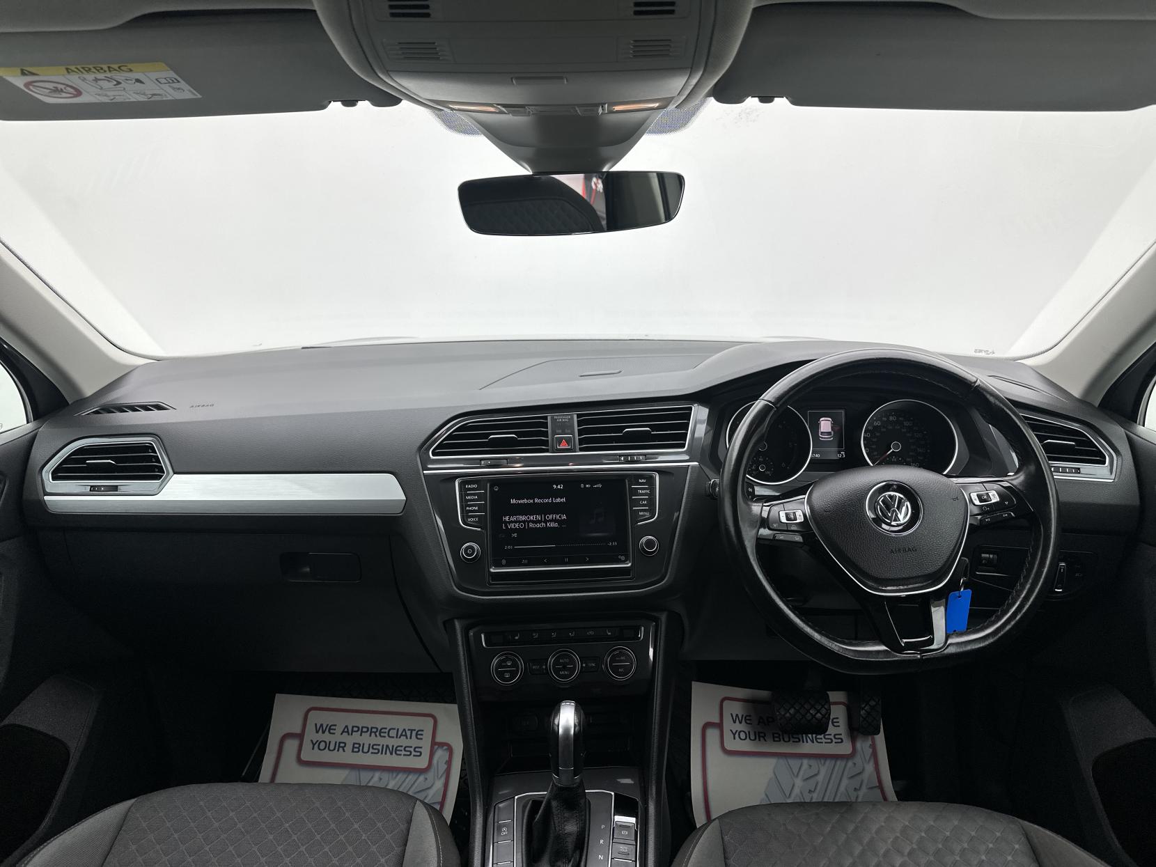 Volkswagen Tiguan 2.0 TDI BlueMotion Tech SE Navigation SUV 5dr Diesel DSG 4Motion Euro 6 (s/s) (150 ps)