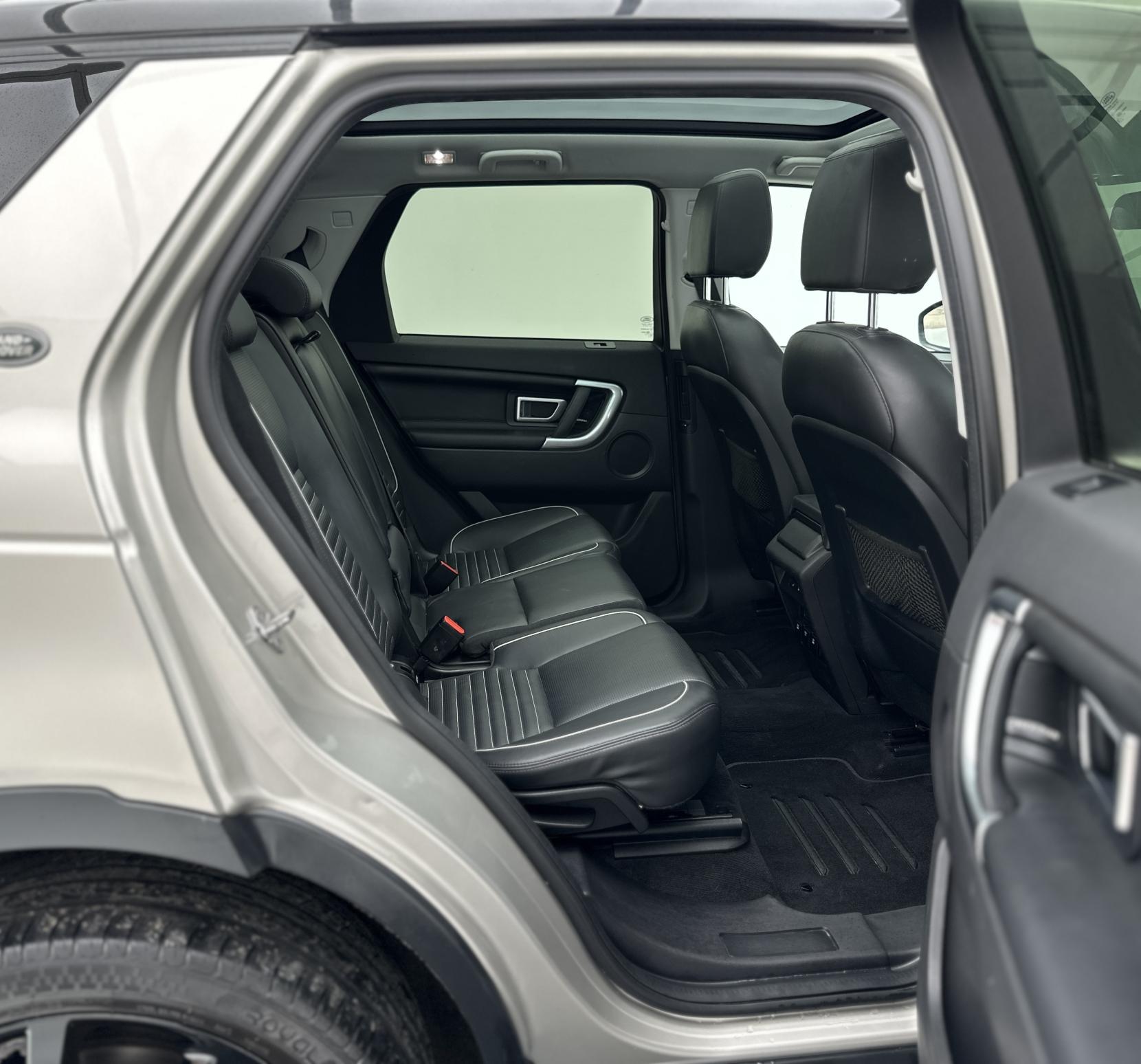 Land Rover Discovery Sport 2.0 TD4 HSE Dynamic Lux SUV 5dr Diesel Auto 4WD Euro 6 (s/s) (180 ps)
