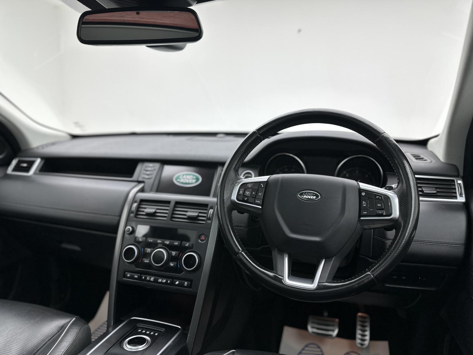 Land Rover Discovery Sport 2.0 TD4 HSE Dynamic Lux SUV 5dr Diesel Auto 4WD Euro 6 (s/s) (180 ps)