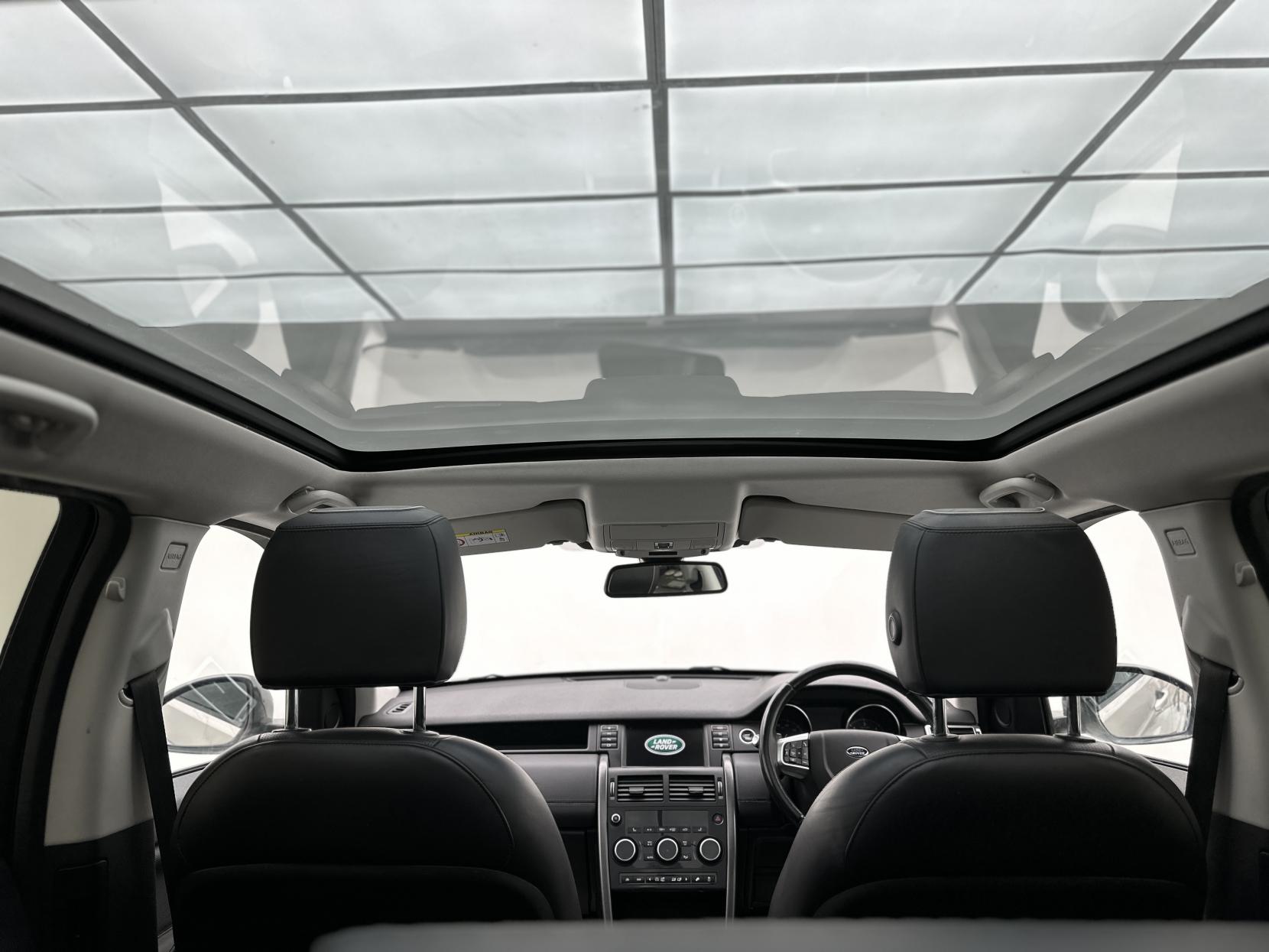 Land Rover Discovery Sport 2.0 TD4 HSE Dynamic Lux SUV 5dr Diesel Auto 4WD Euro 6 (s/s) (180 ps)