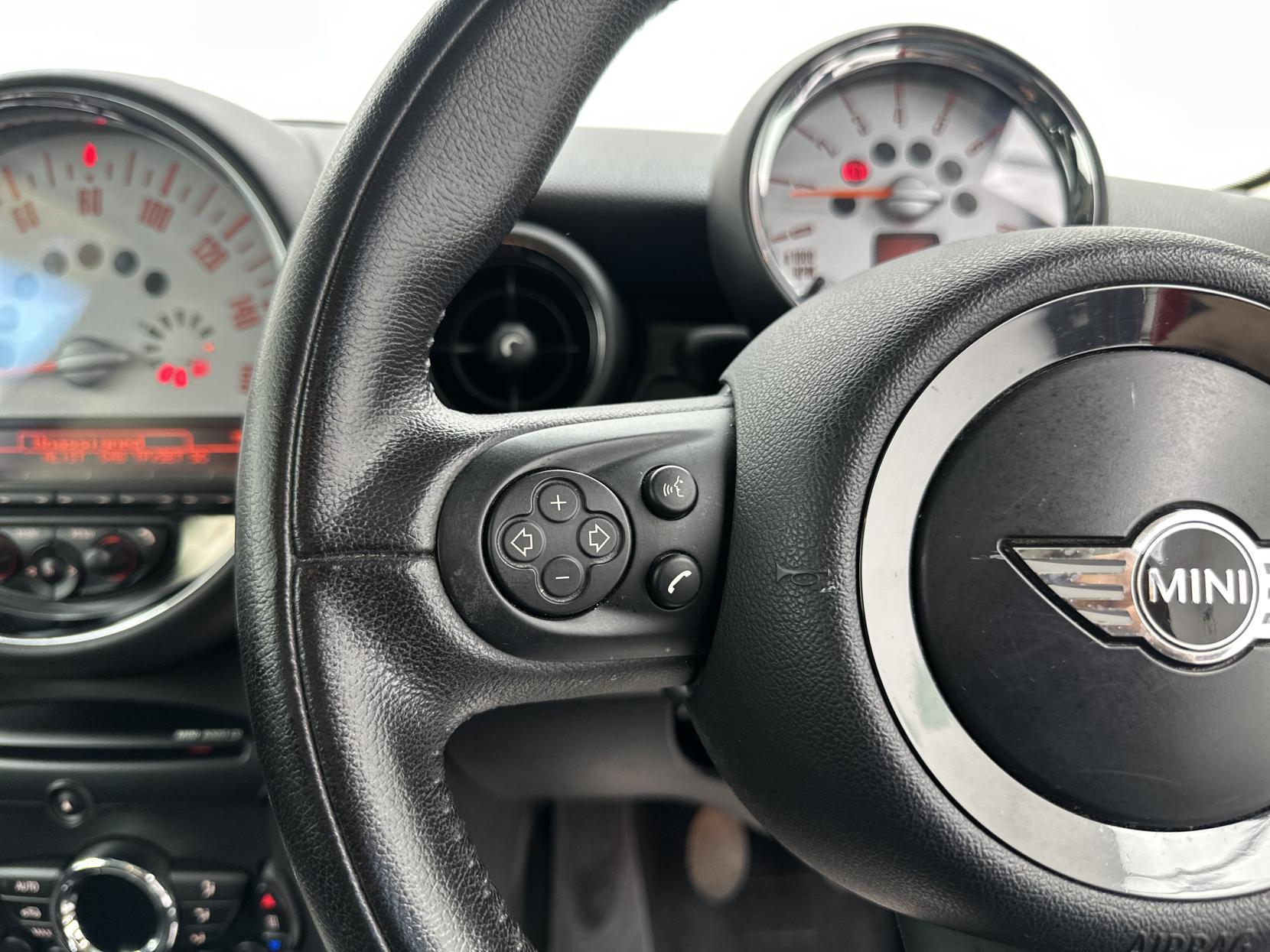 MINI Hatch 1.6 One Hatchback 3dr Petrol Manual Euro 5 (98 ps)