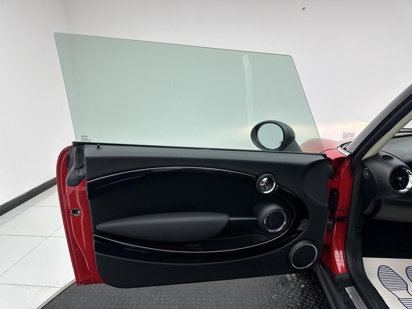 MINI Hatch 1.6 One Hatchback 3dr Petrol Manual Euro 5 (98 ps)