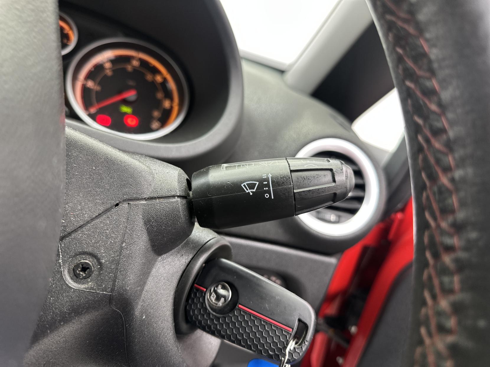 Vauxhall Corsa 1.4 16V SRi Hatchback 3dr Petrol Manual Euro 5 (100 ps)