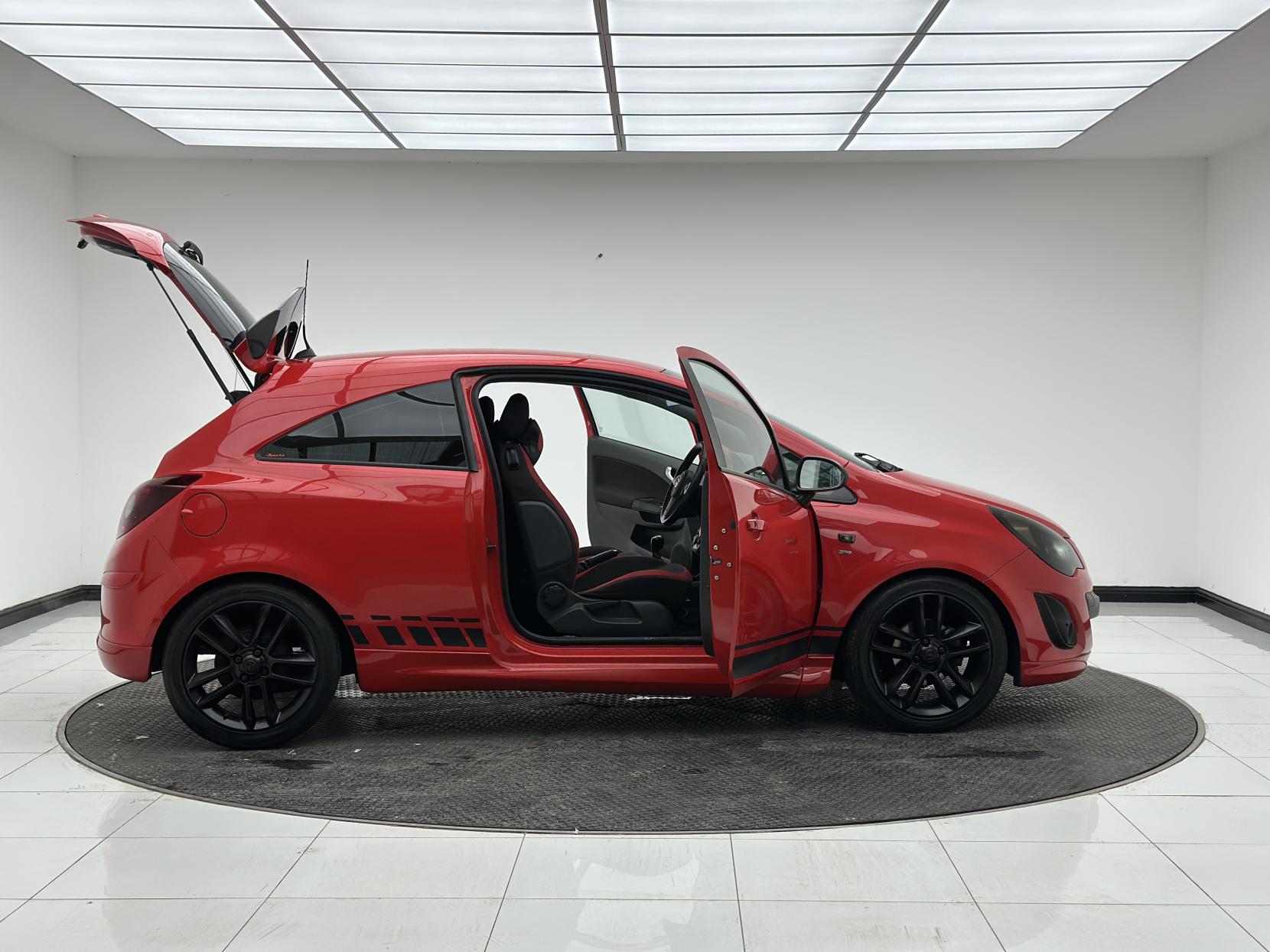 Vauxhall Corsa 1.4 16V SRi Hatchback 3dr Petrol Manual Euro 5 (100 ps)