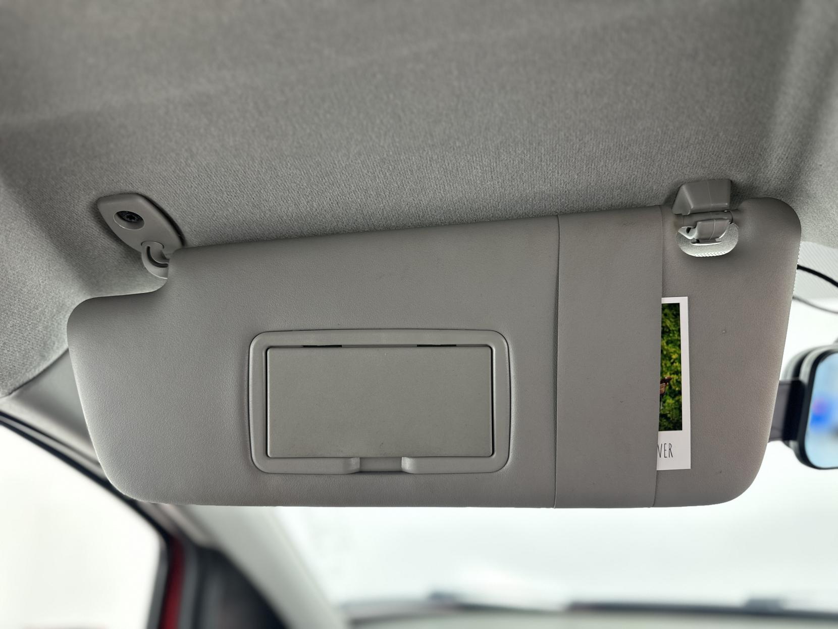 Vauxhall Corsa 1.4 16V SRi Hatchback 3dr Petrol Manual Euro 5 (100 ps)