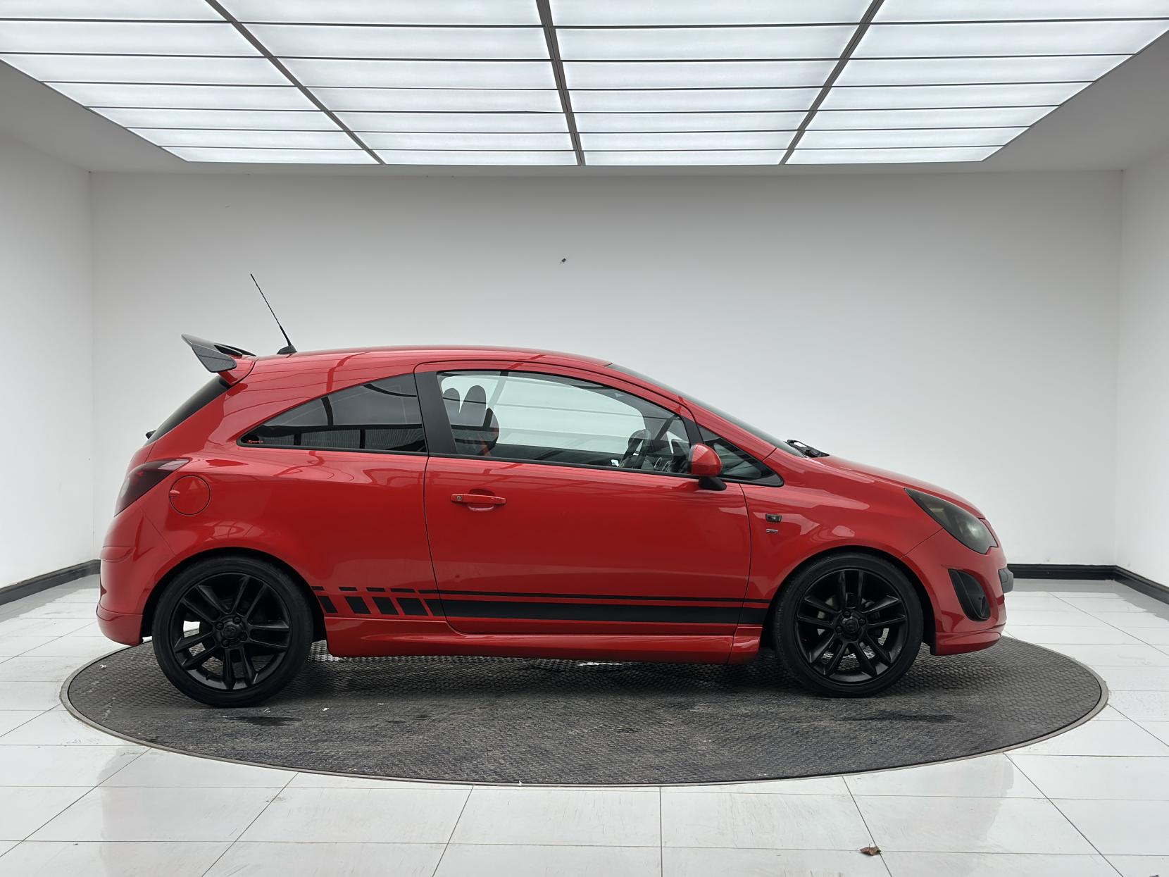 Vauxhall Corsa 1.4 16V SRi Hatchback 3dr Petrol Manual Euro 5 (100 ps)