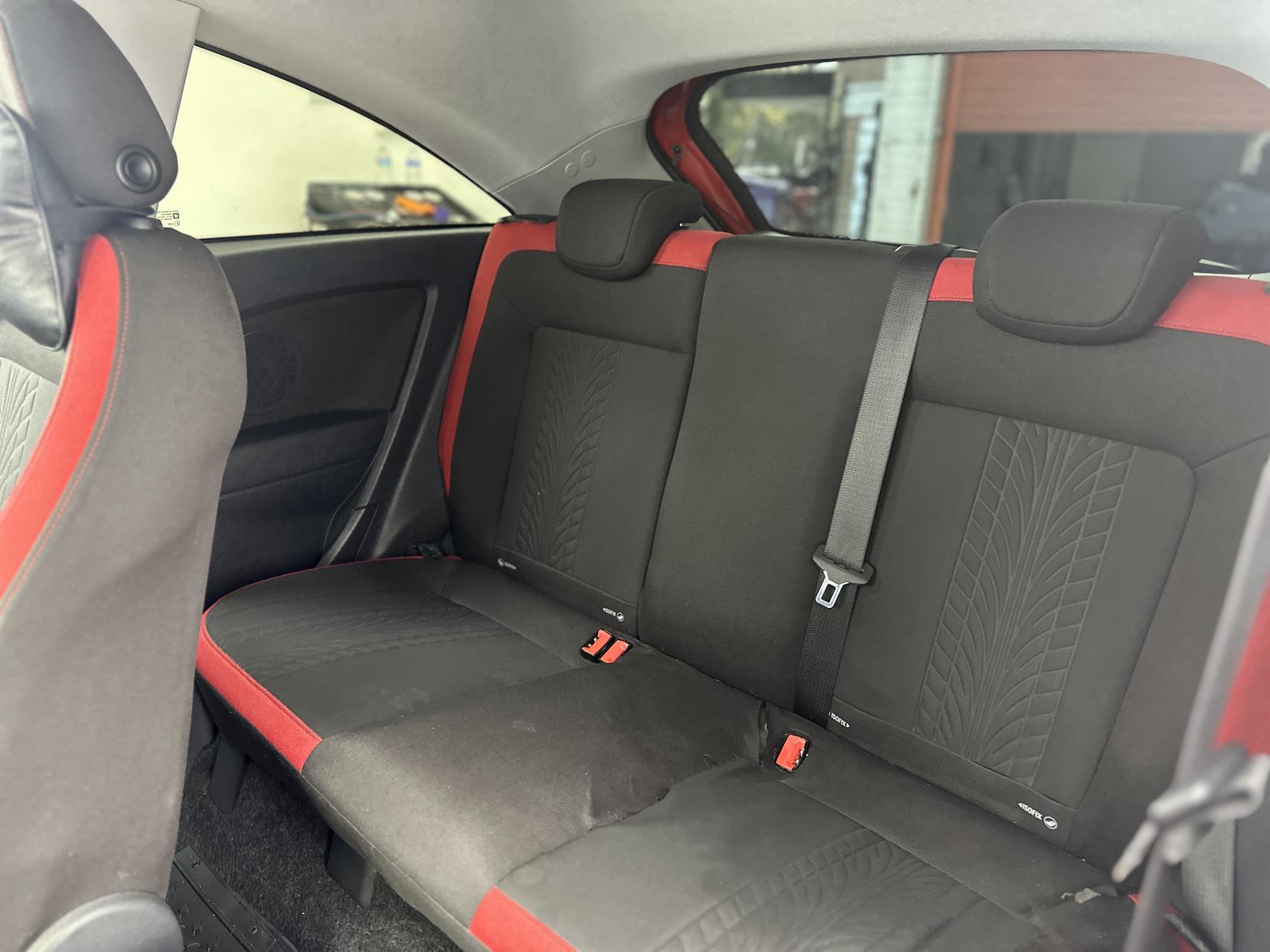 Vauxhall Corsa 1.4 16V SRi Hatchback 3dr Petrol Manual Euro 5 (100 ps)