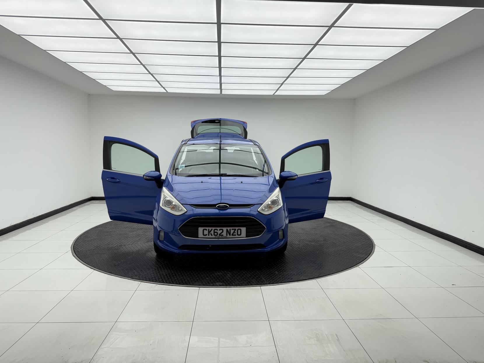 Ford B-Max 1.0T EcoBoost Zetec MPV 5dr Petrol Manual Euro 5 (100 ps)