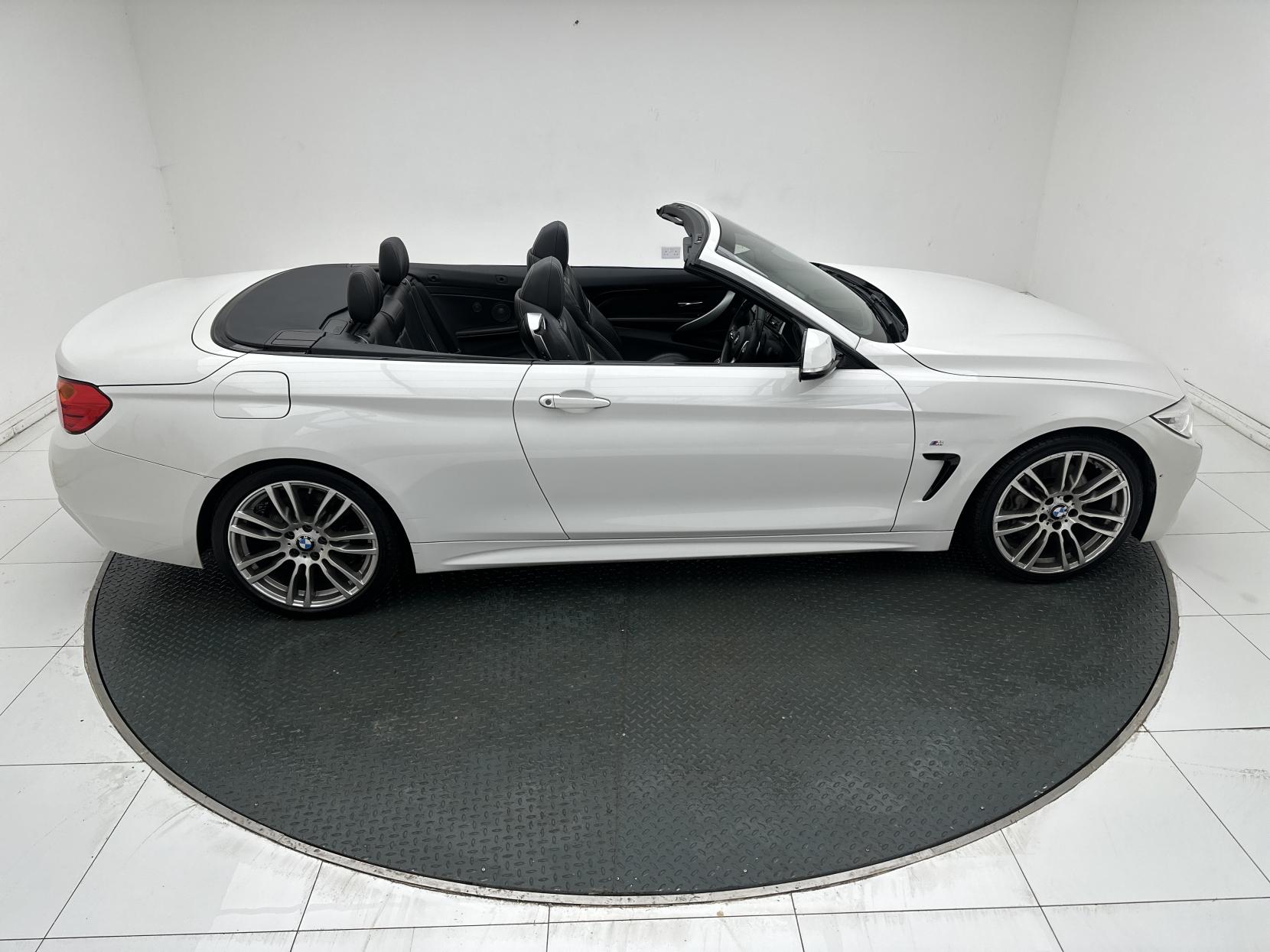 BMW 4 Series 3.0 435i M Sport Convertible 2dr Petrol Auto Euro 6 (s/s) (306 ps)