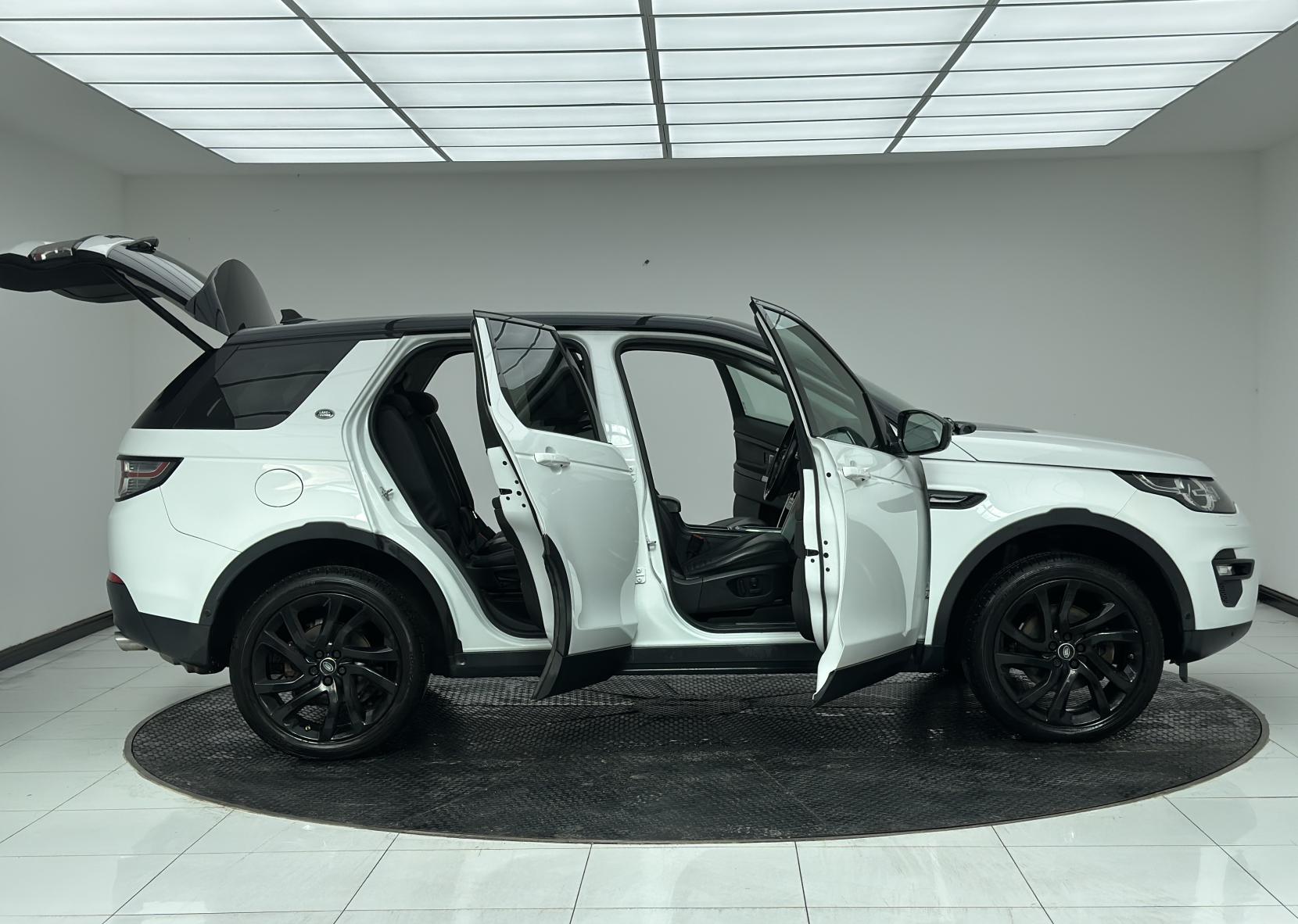 Land Rover Discovery Sport 2.0 TD4 HSE Luxury SUV 5dr Diesel Auto 4WD Euro 6 (s/s) (180 ps)