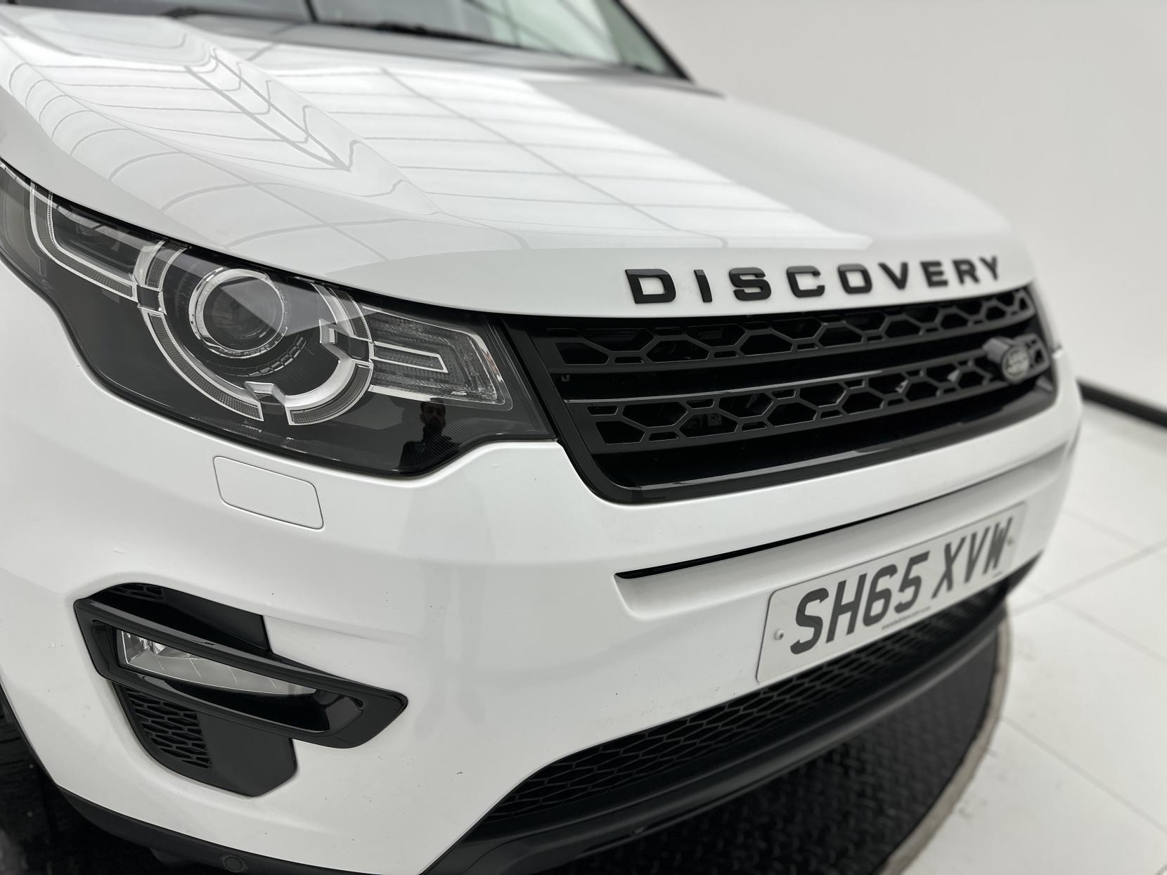 Land Rover Discovery Sport 2.0 TD4 HSE Luxury SUV 5dr Diesel Auto 4WD Euro 6 (s/s) (180 ps)