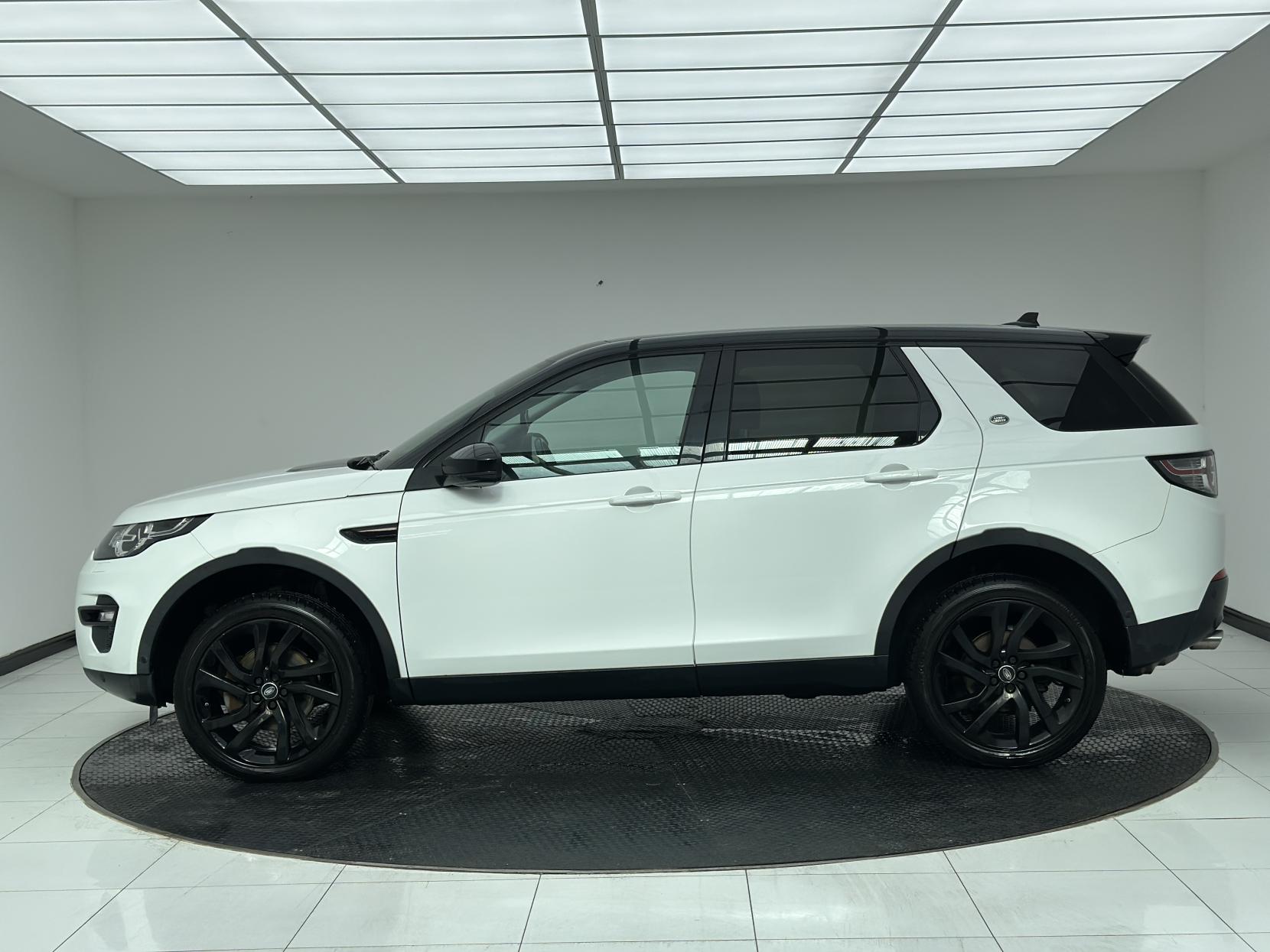 Land Rover Discovery Sport 2.0 TD4 HSE Luxury SUV 5dr Diesel Auto 4WD Euro 6 (s/s) (180 ps)