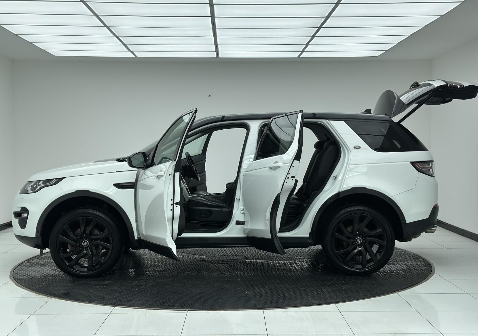 Land Rover Discovery Sport 2.0 TD4 HSE Luxury SUV 5dr Diesel Auto 4WD Euro 6 (s/s) (180 ps)