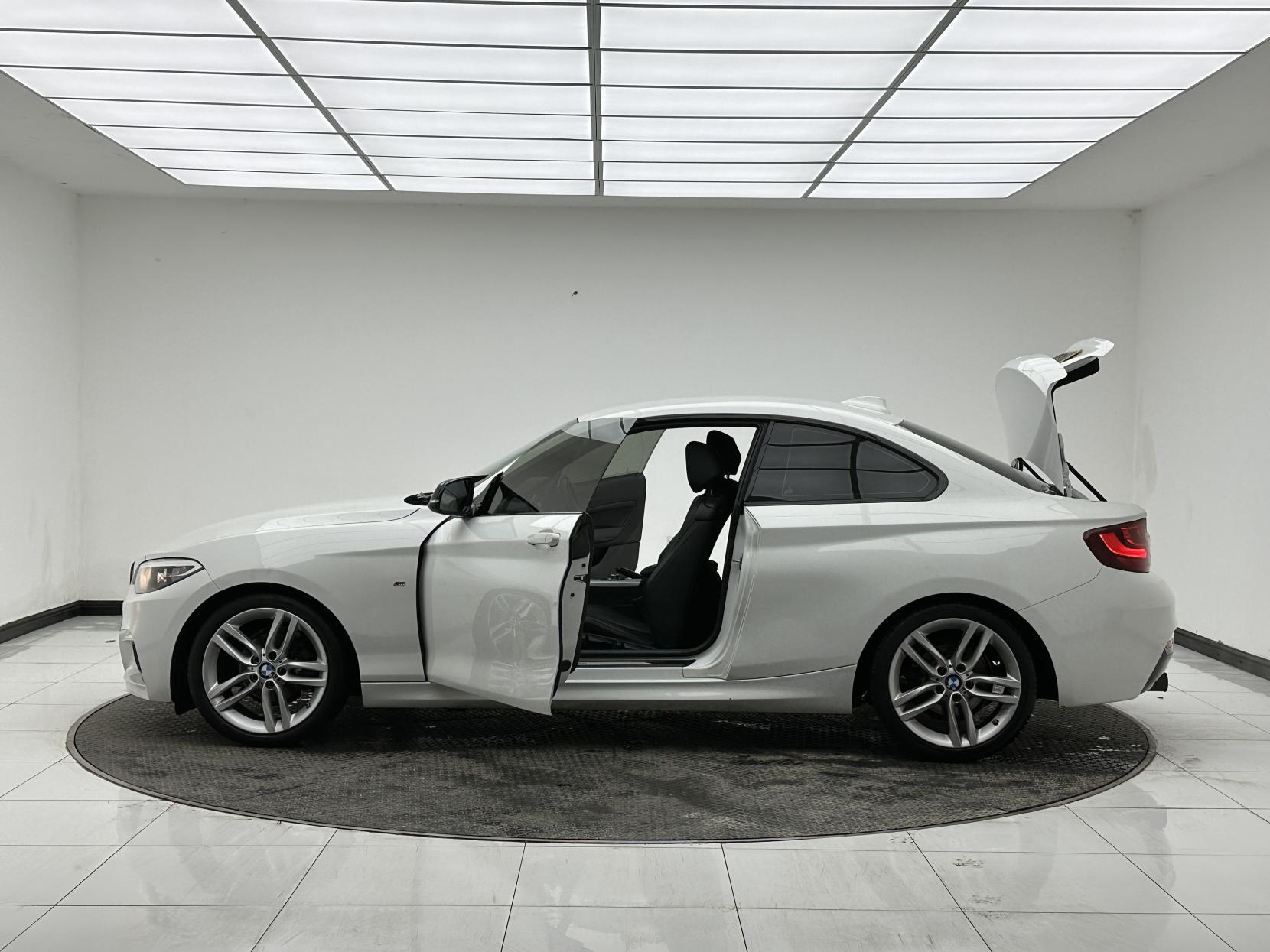 BMW 2 Series 1.5 218i M Sport Coupe 2dr Petrol Auto Euro 6 (s/s) (136 ps)