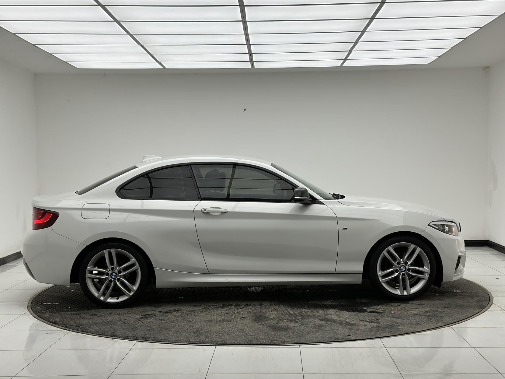 BMW 2 Series 1.5 218i M Sport Coupe 2dr Petrol Auto Euro 6 (s/s) (136 ps)