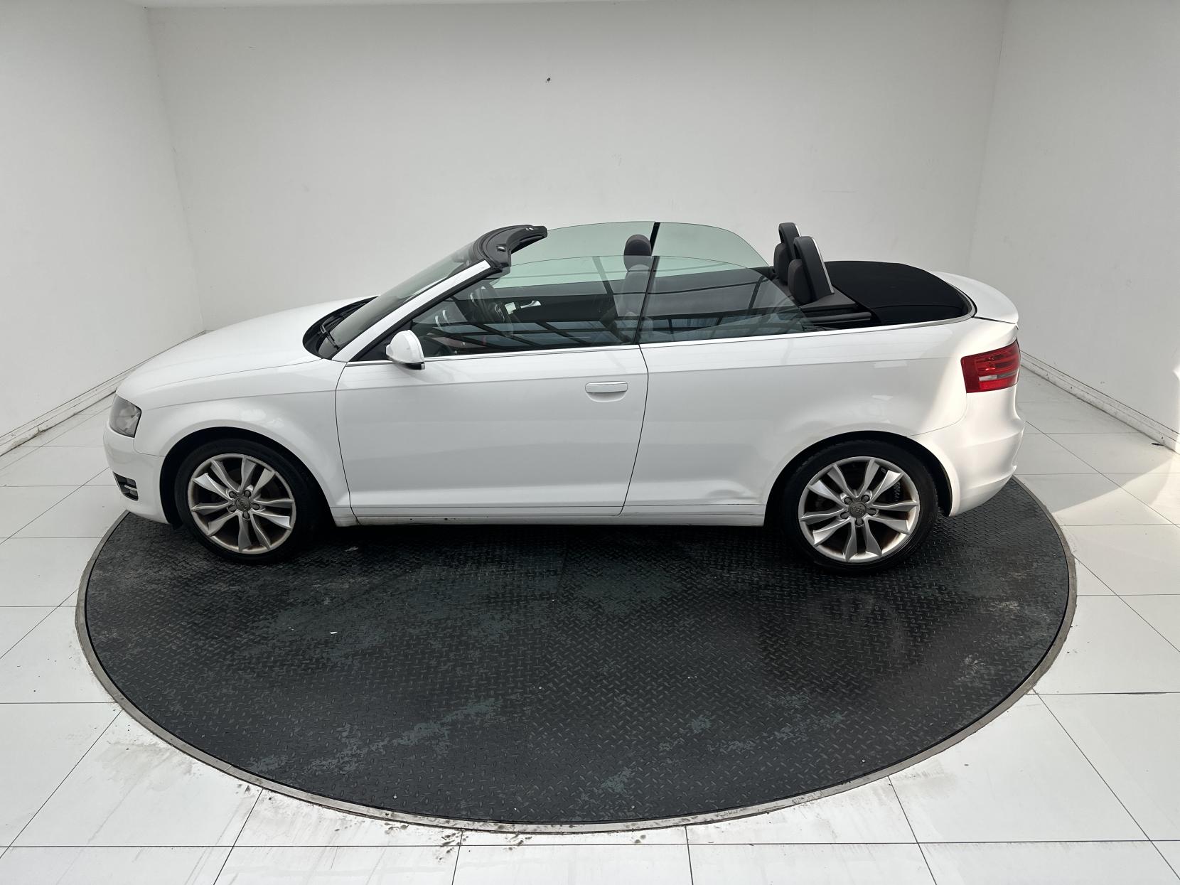 Audi A3 Cabriolet 1.6 TDI Sport Convertible 2dr Diesel Manual Euro 5 (s/s) (105 ps)