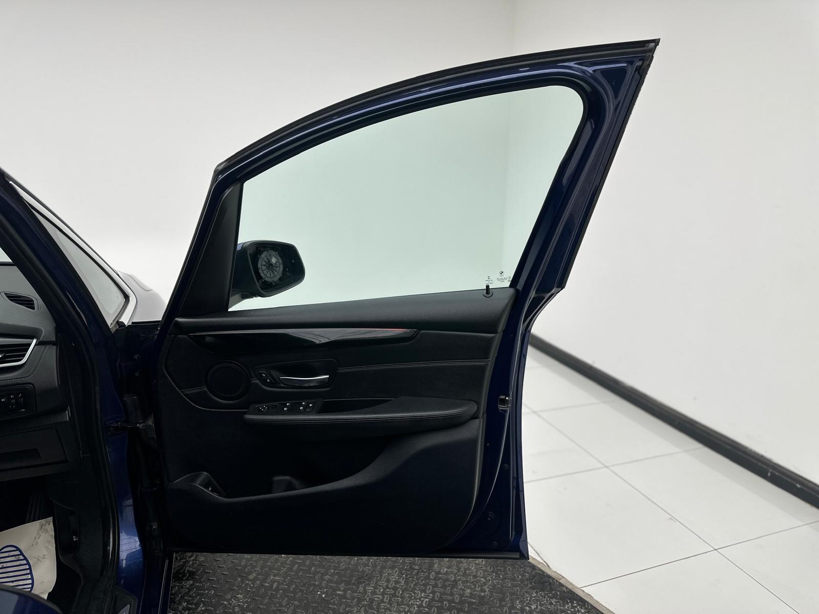 BMW 2 Series Gran Tourer 2.0 220d Luxury MPV 5dr Diesel Auto xDrive Euro 6 (s/s) (190 ps)