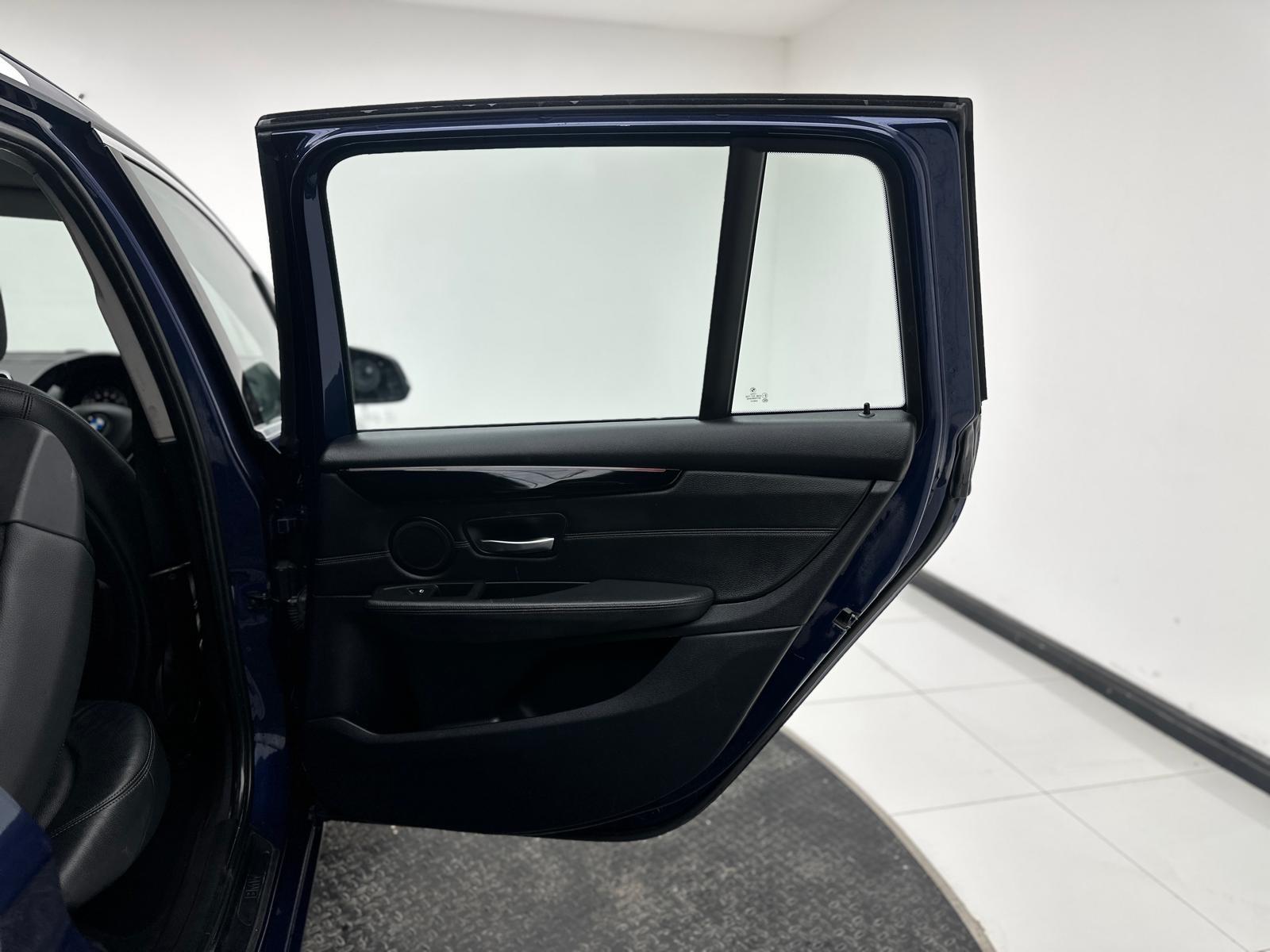 BMW 2 Series Gran Tourer 2.0 220d Luxury MPV 5dr Diesel Auto xDrive Euro 6 (s/s) (190 ps)