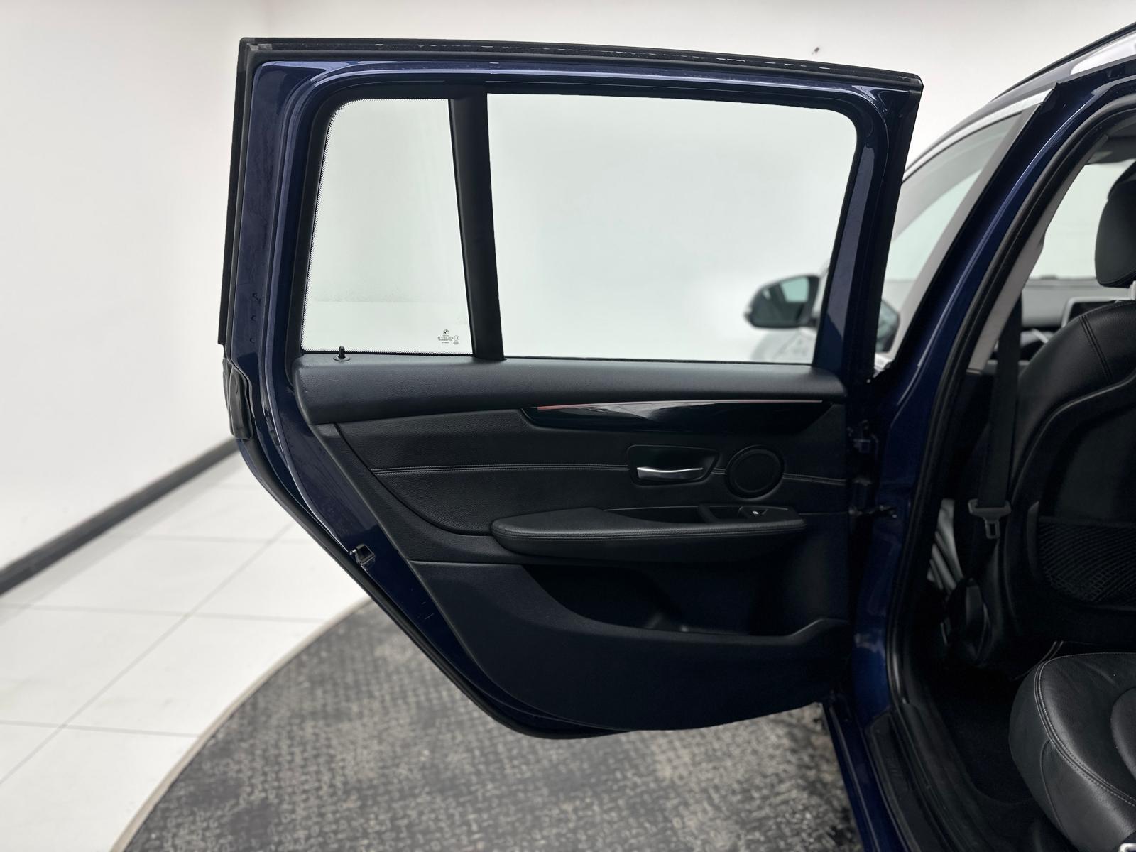 BMW 2 Series Gran Tourer 2.0 220d Luxury MPV 5dr Diesel Auto xDrive Euro 6 (s/s) (190 ps)