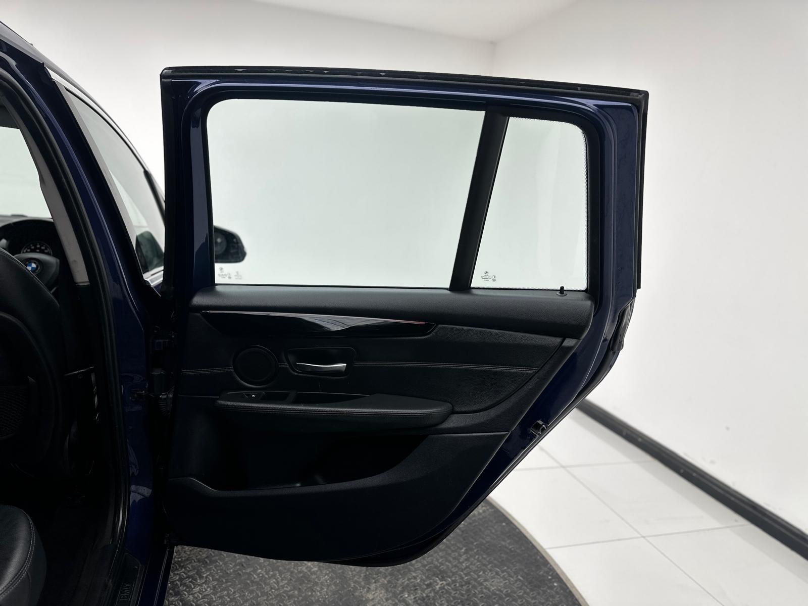 BMW 2 Series Gran Tourer 2.0 220d Luxury MPV 5dr Diesel Auto xDrive Euro 6 (s/s) (190 ps)